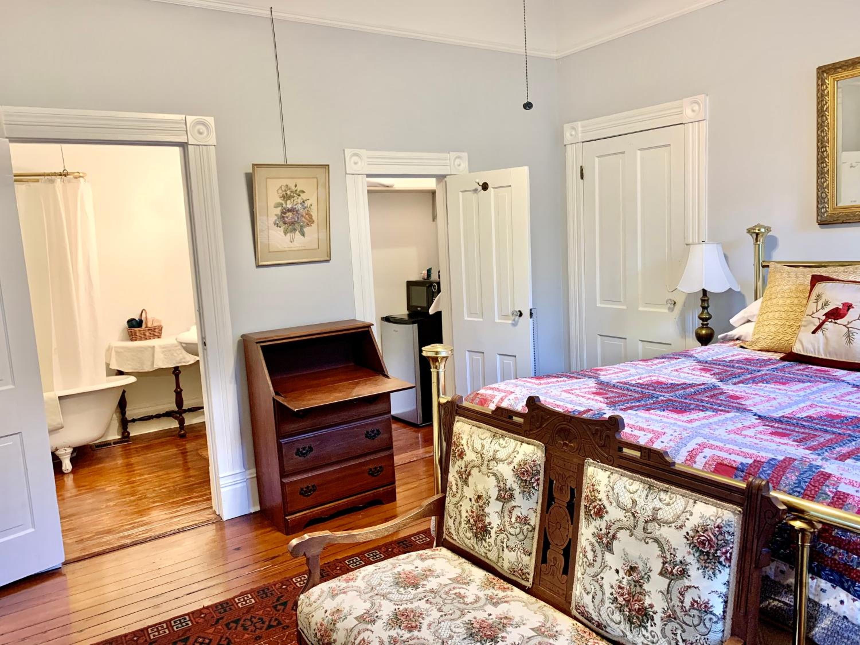 Brackenridge House Bed and Breakfast view 3