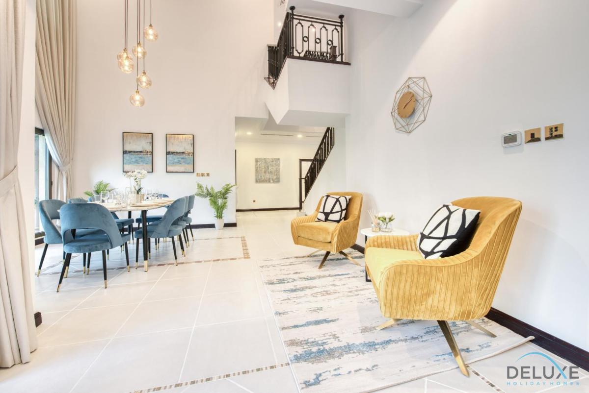 Splendid 5BR Villa at Canal Cove Palm Jumeirah by Deluxe Holiday Homes