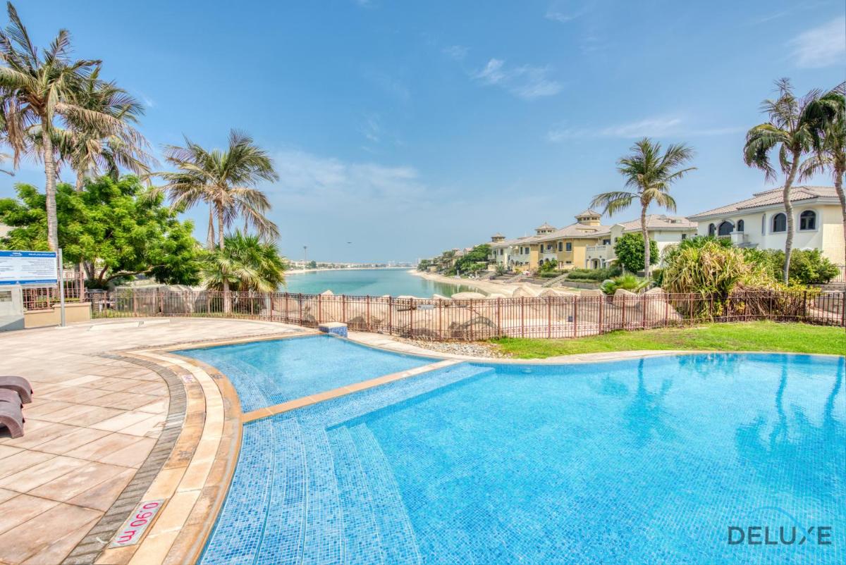 Splendid 5BR Villa at Canal Cove Palm Jumeirah by Deluxe Holiday Homes