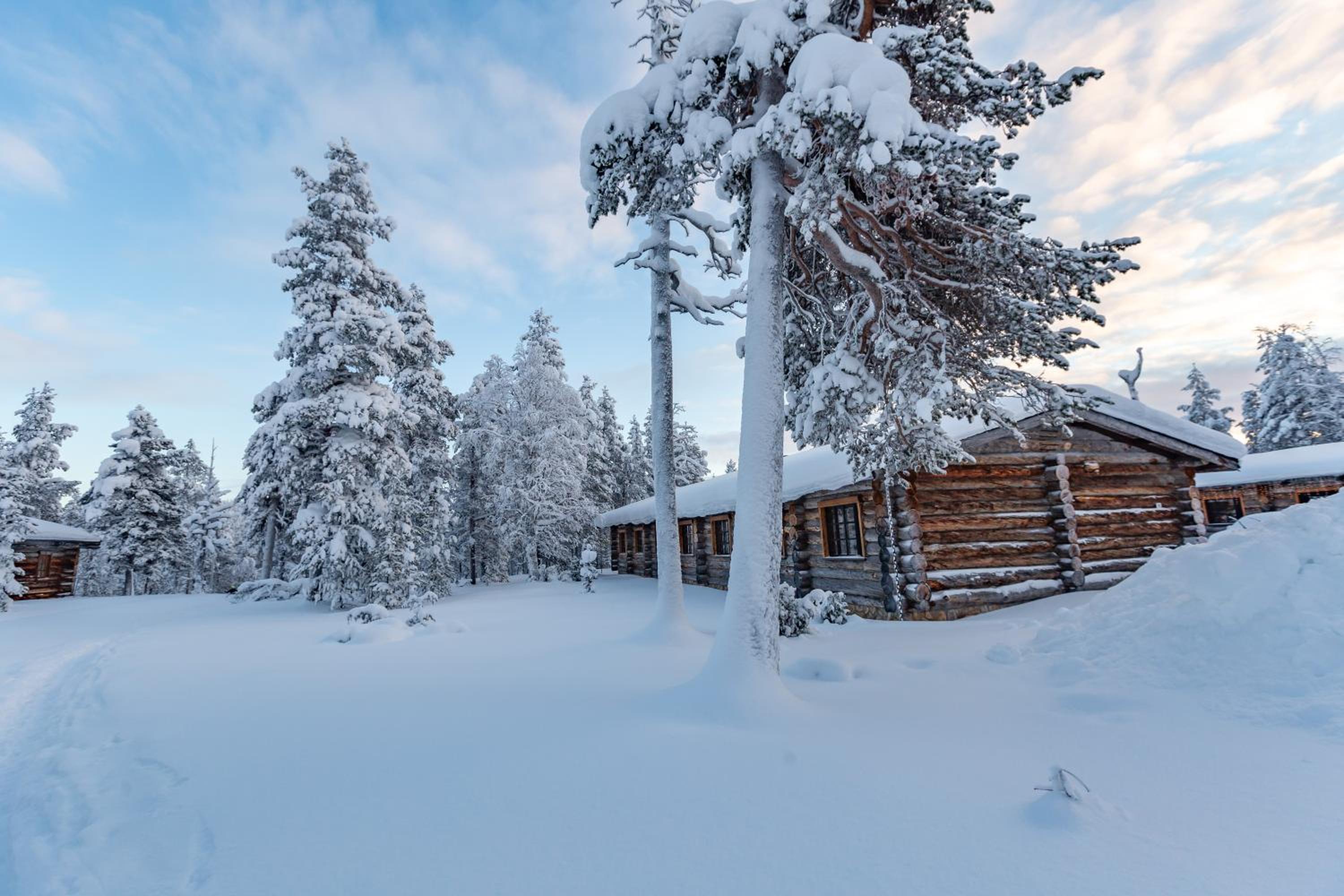 Kuukkeli Log Houses Porakka Inn