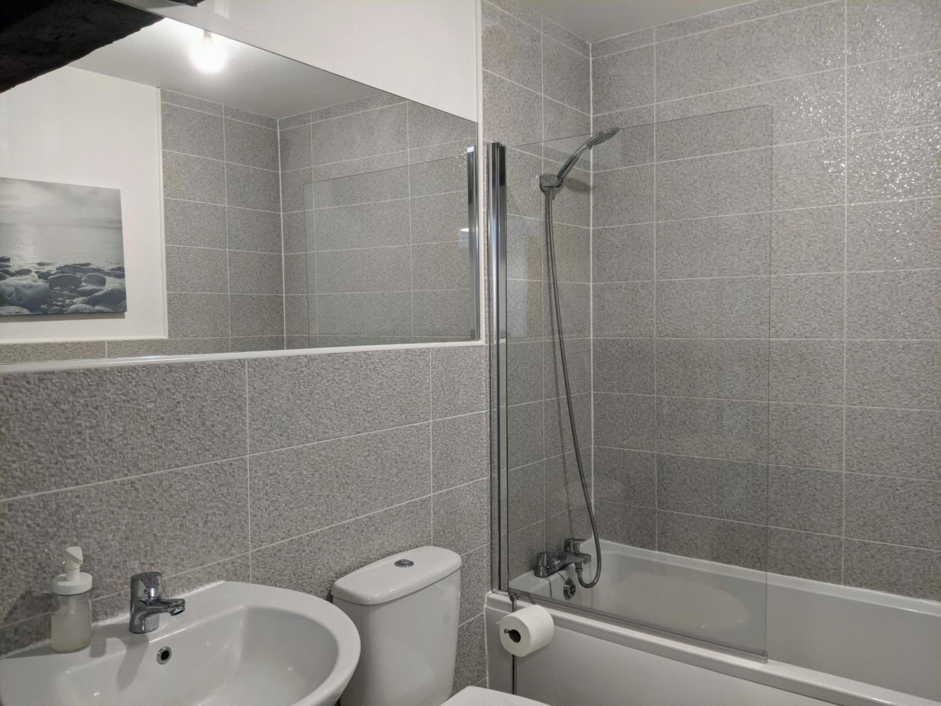 Riverside Apartment York view 4