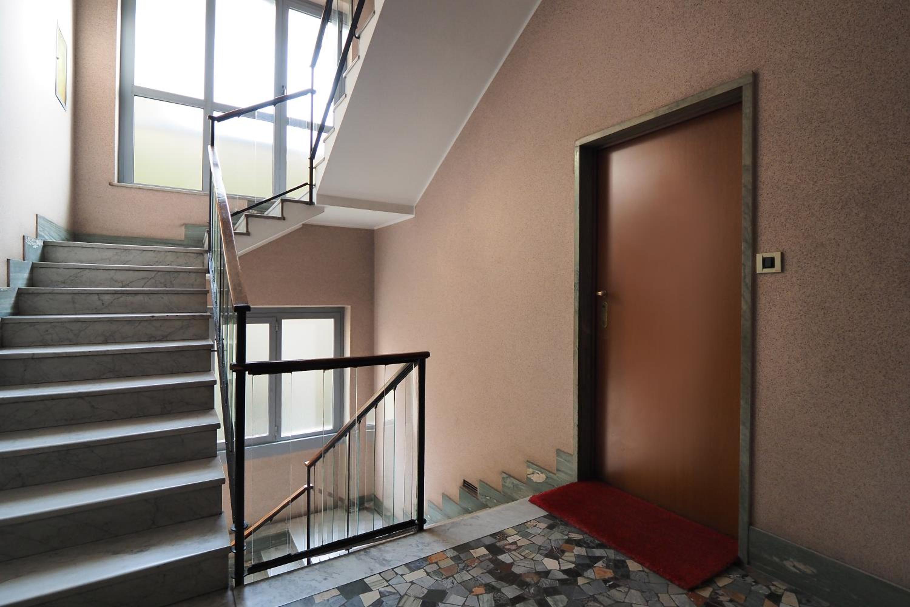 PrimoPiano - Ferrante Aporti Flats