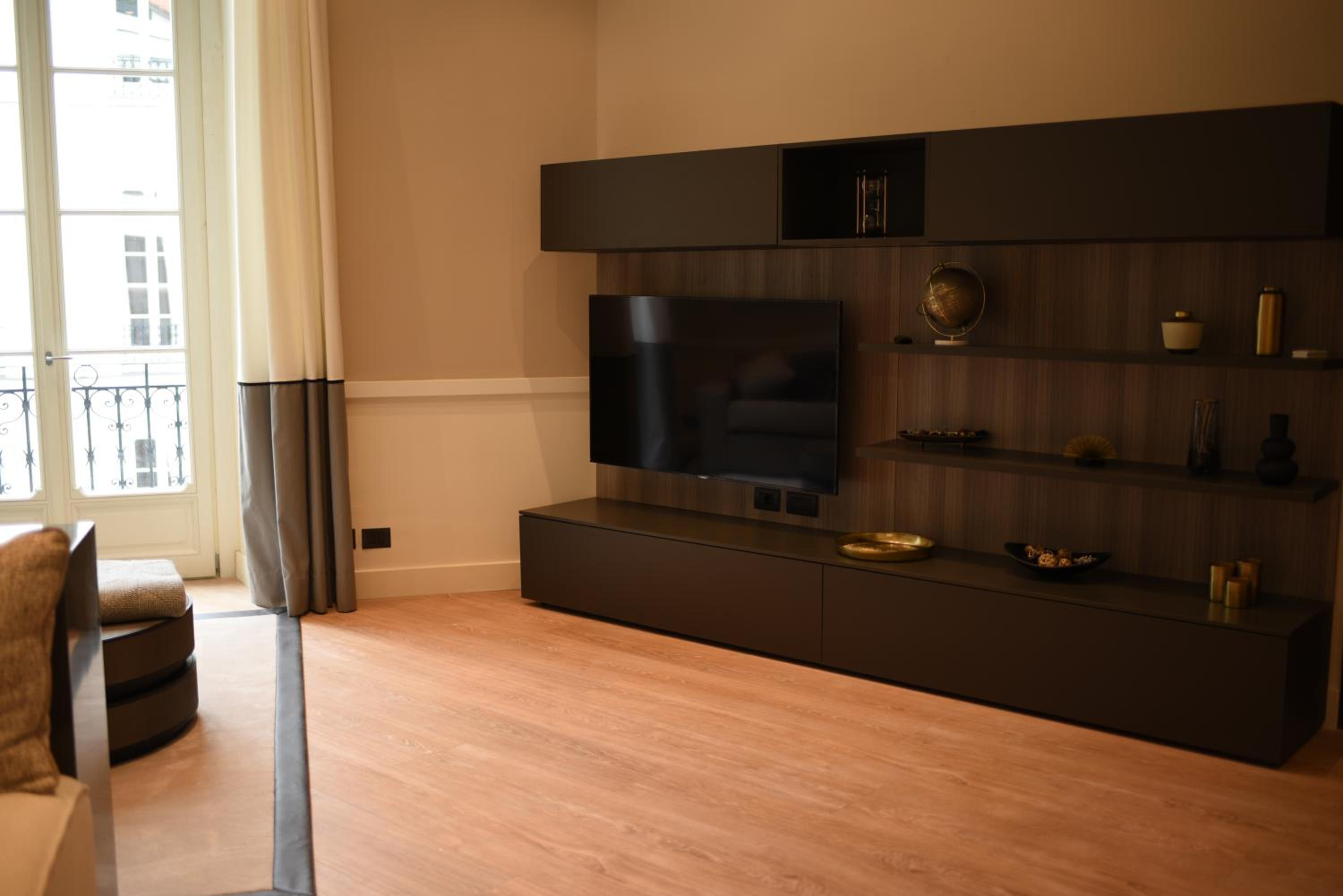 N A P Experience Apartments