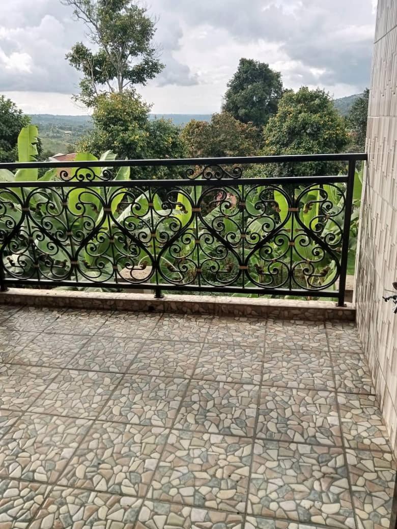 RESIDENCE DU PELERIN - Villa l'écrin de verdure à Bandjoun