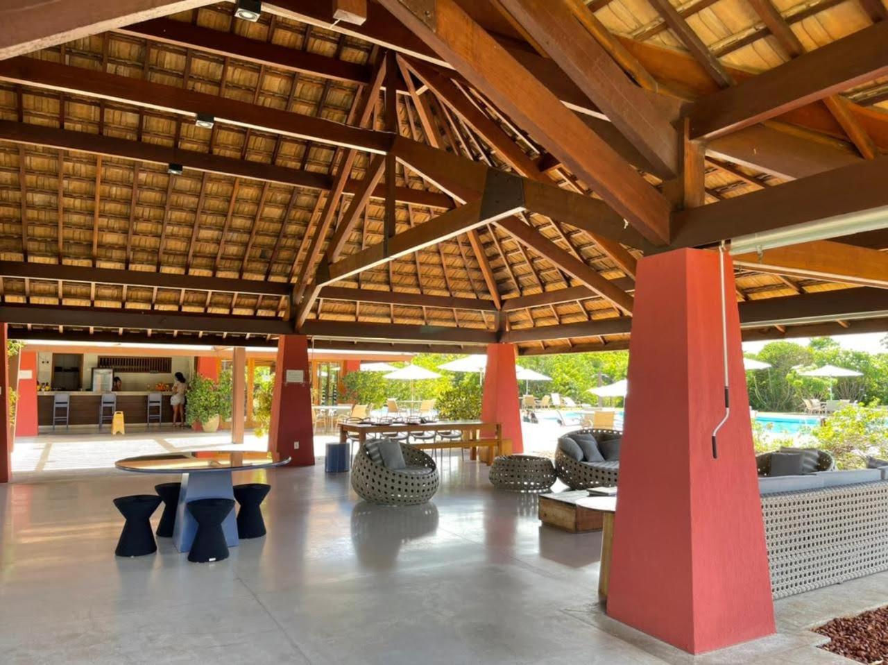 Apartamento Praia do Forte no Melhor Condôminio e Praia