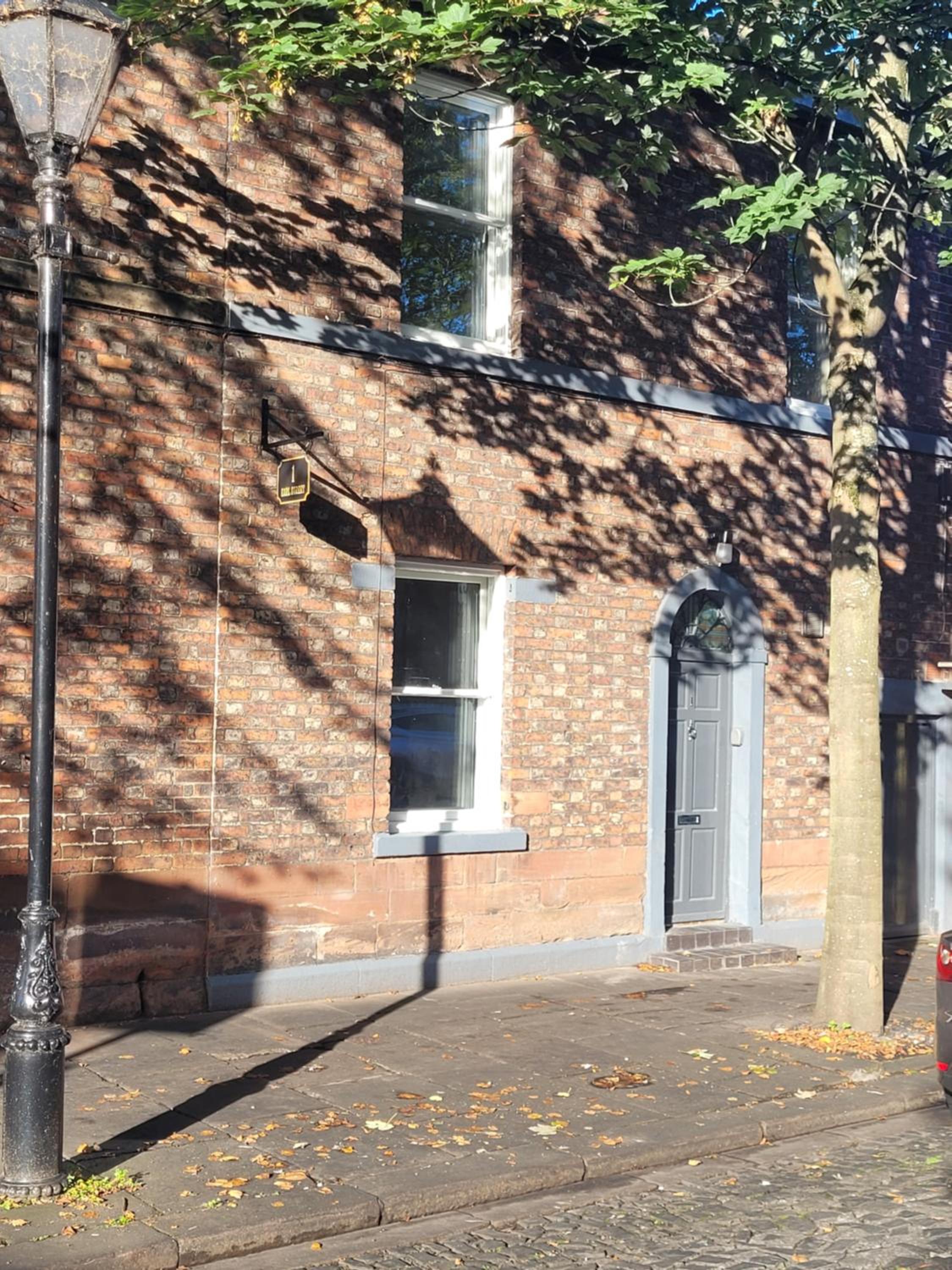 Carlisle City Centre, Cute Victorian House. view 2