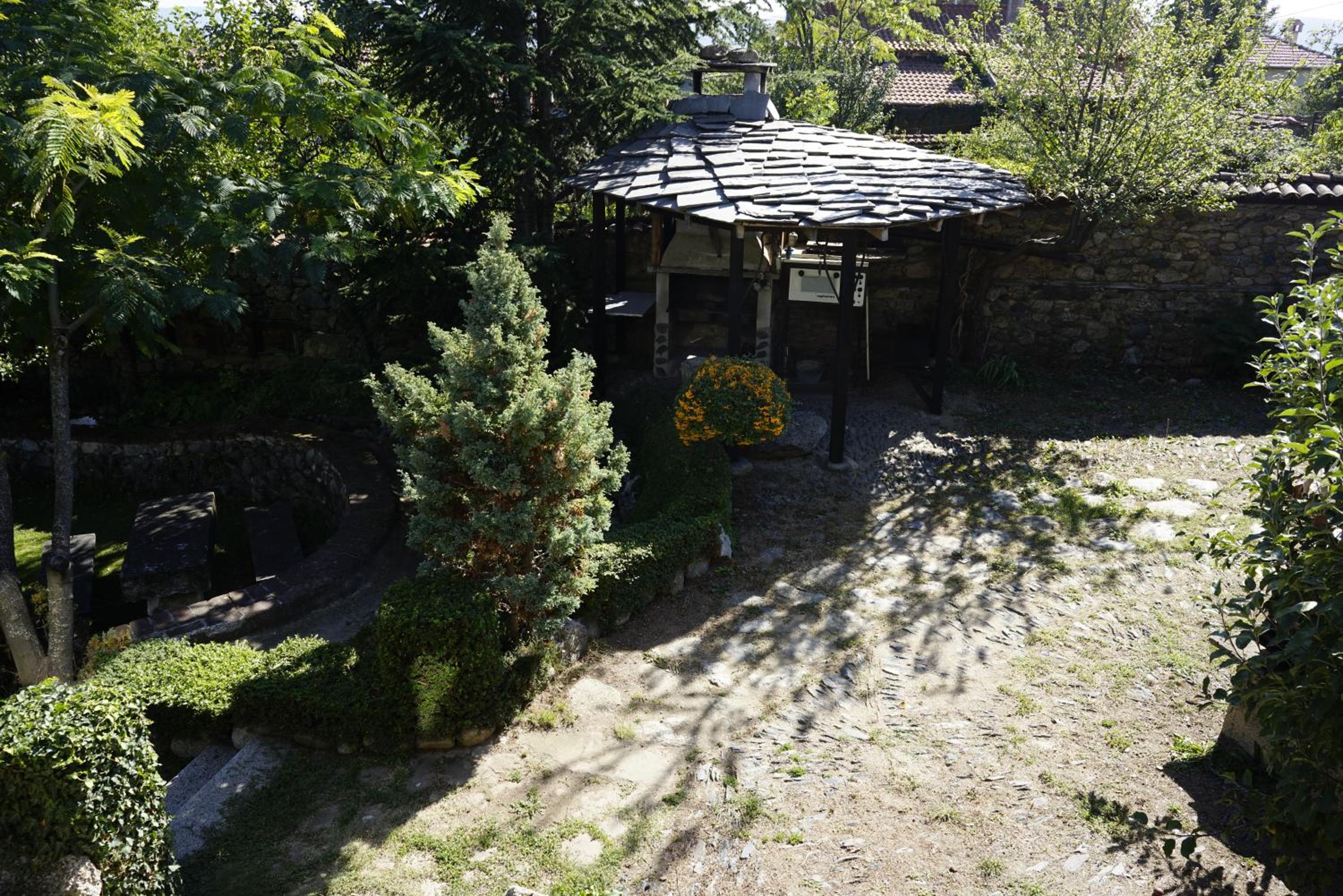 Старата къща / село Тъжа