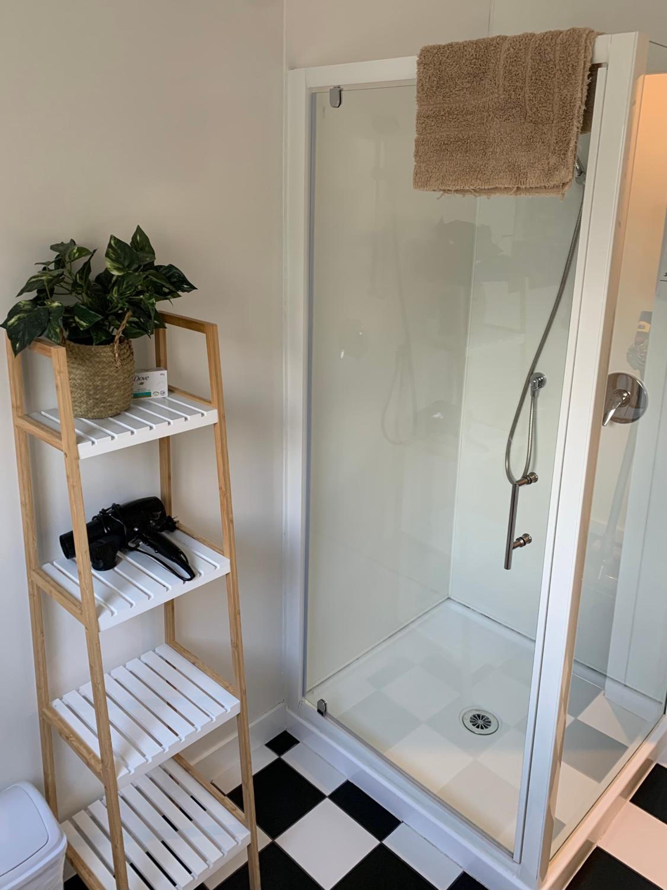 Tahuna Pod Hostel