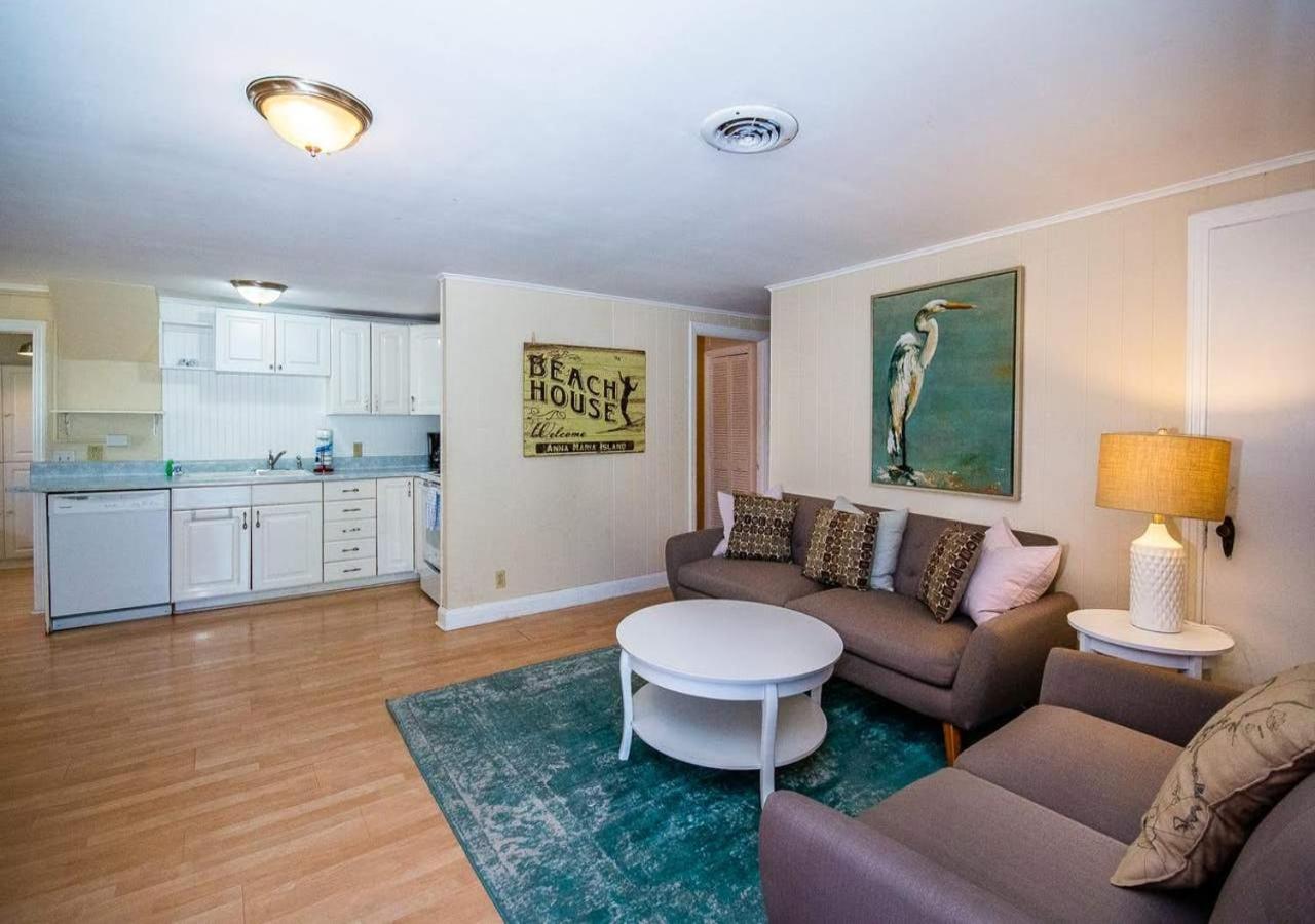 Gulf Shore Cottage - Anna Maria, FL by TS view 2