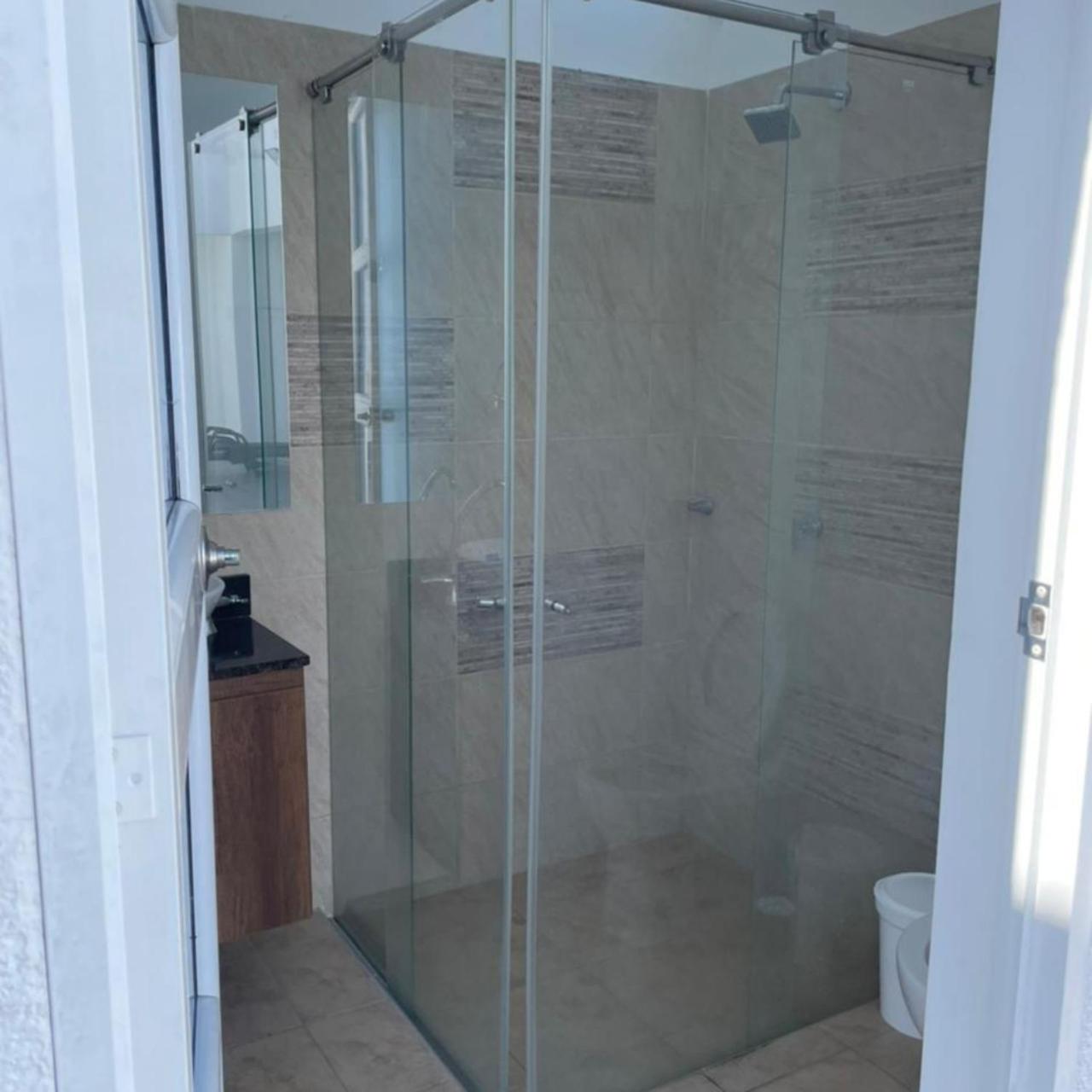 Casa Vacacional con Piscina Privada en Girardot