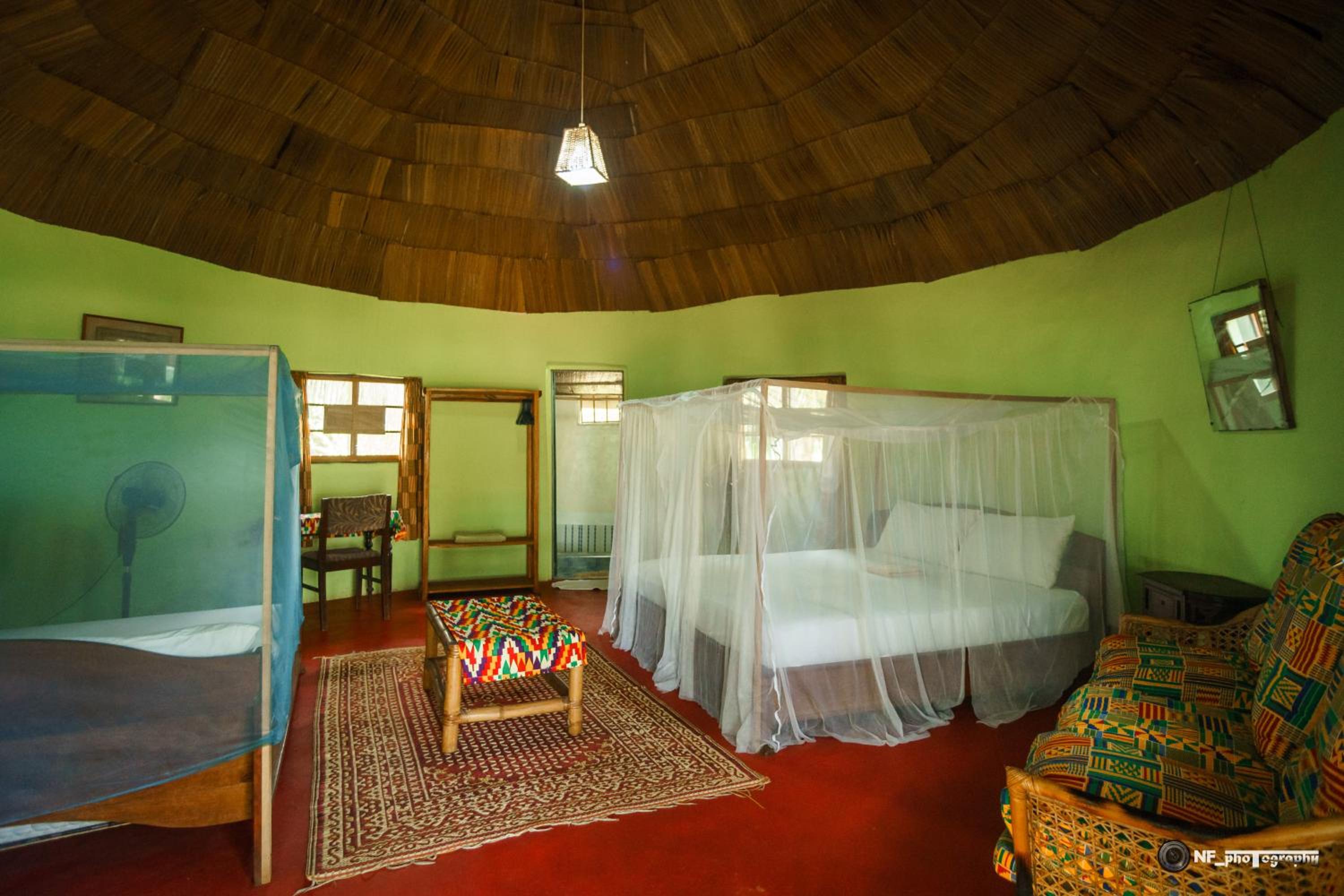 The Akwidaa Inn