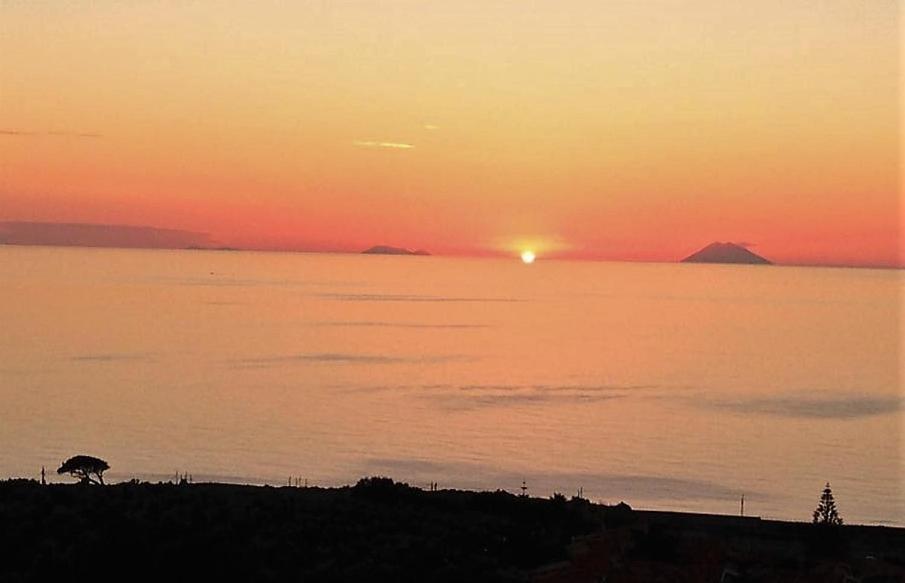 Modern Apt REVENTINO - Le Lincelle, Lamezia view 2