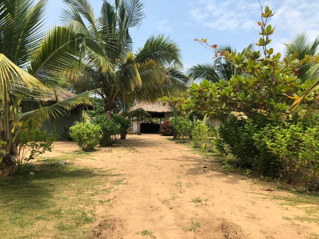 The Akwidaa Inn