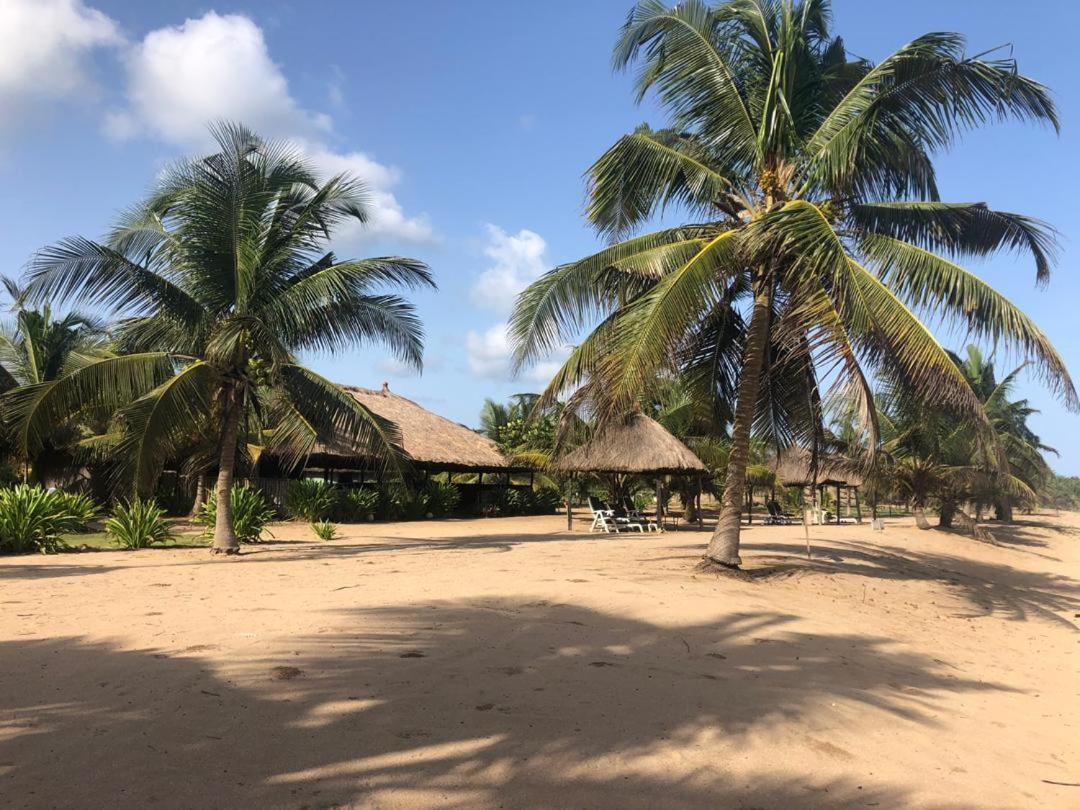 The Akwidaa Inn