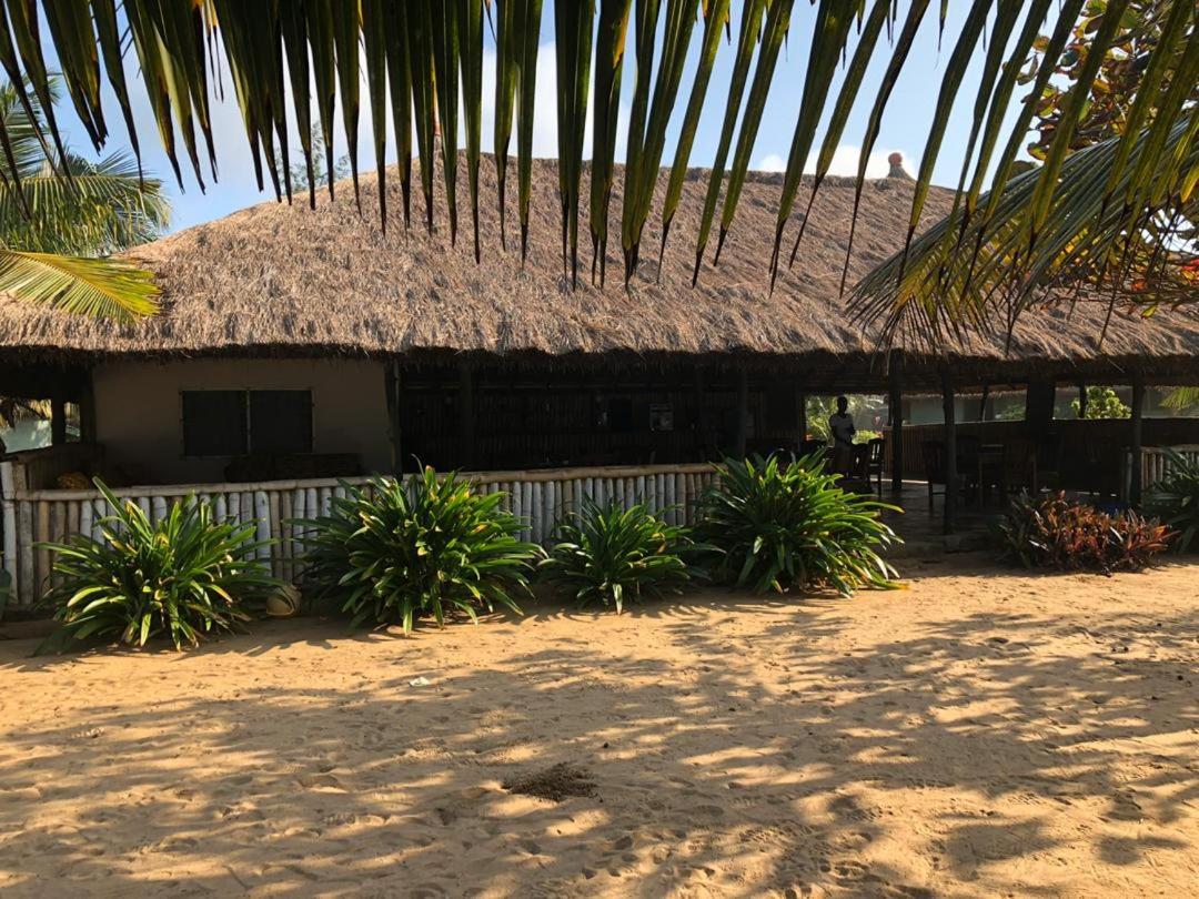 The Akwidaa Inn