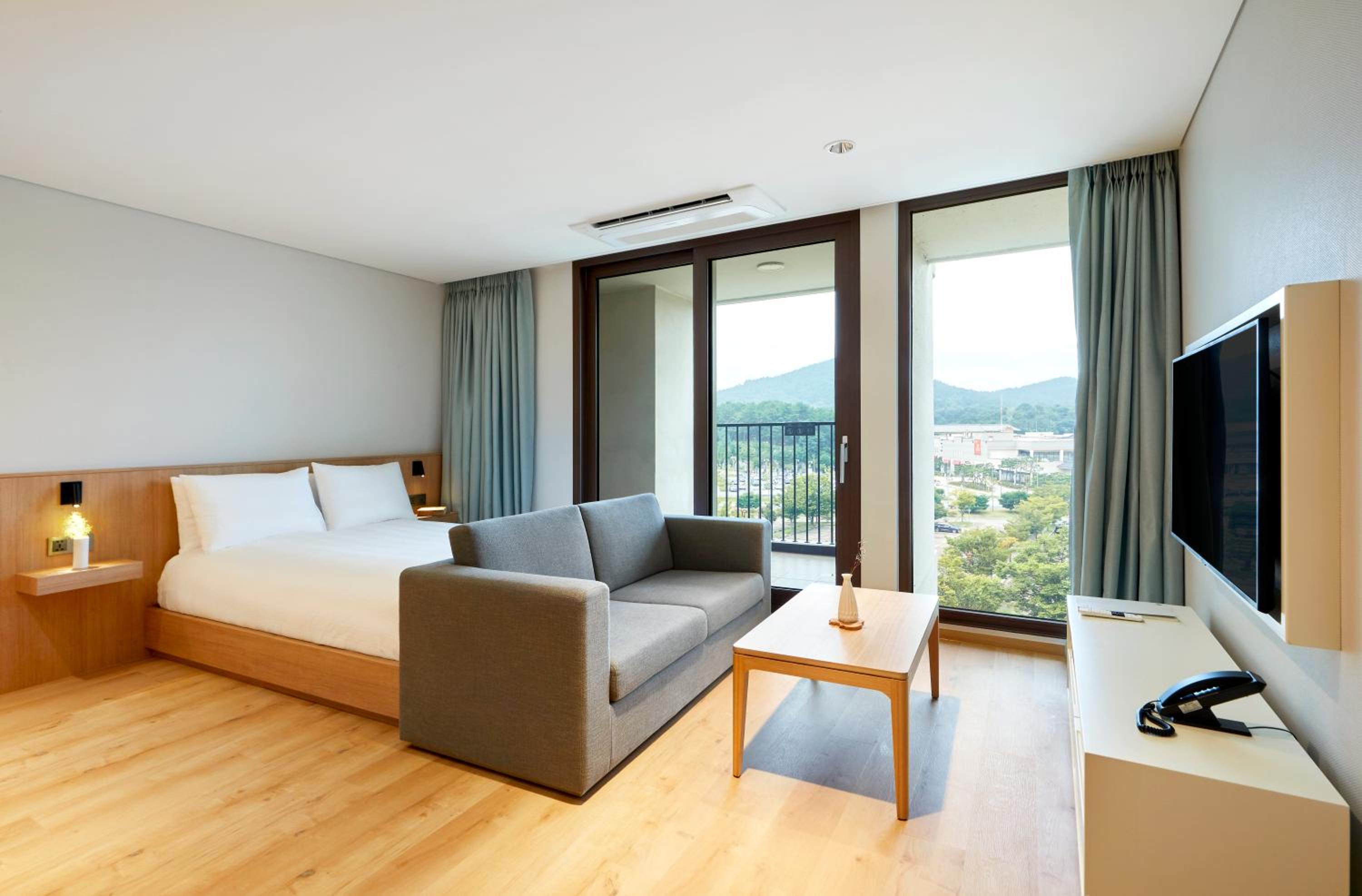 Lotte Buyeo Resort