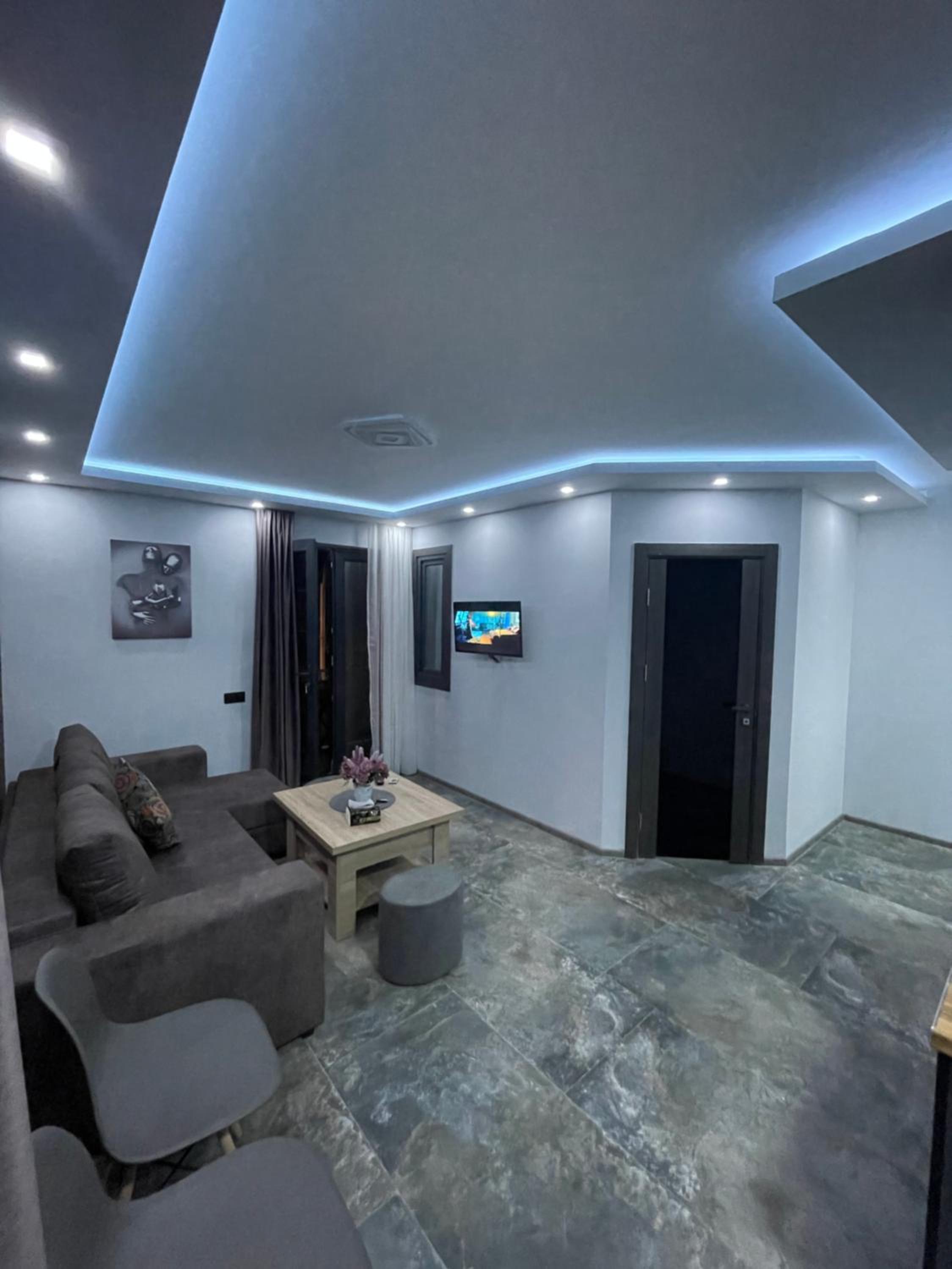 Designed Apartment with French Balcony SELF CHECK IN