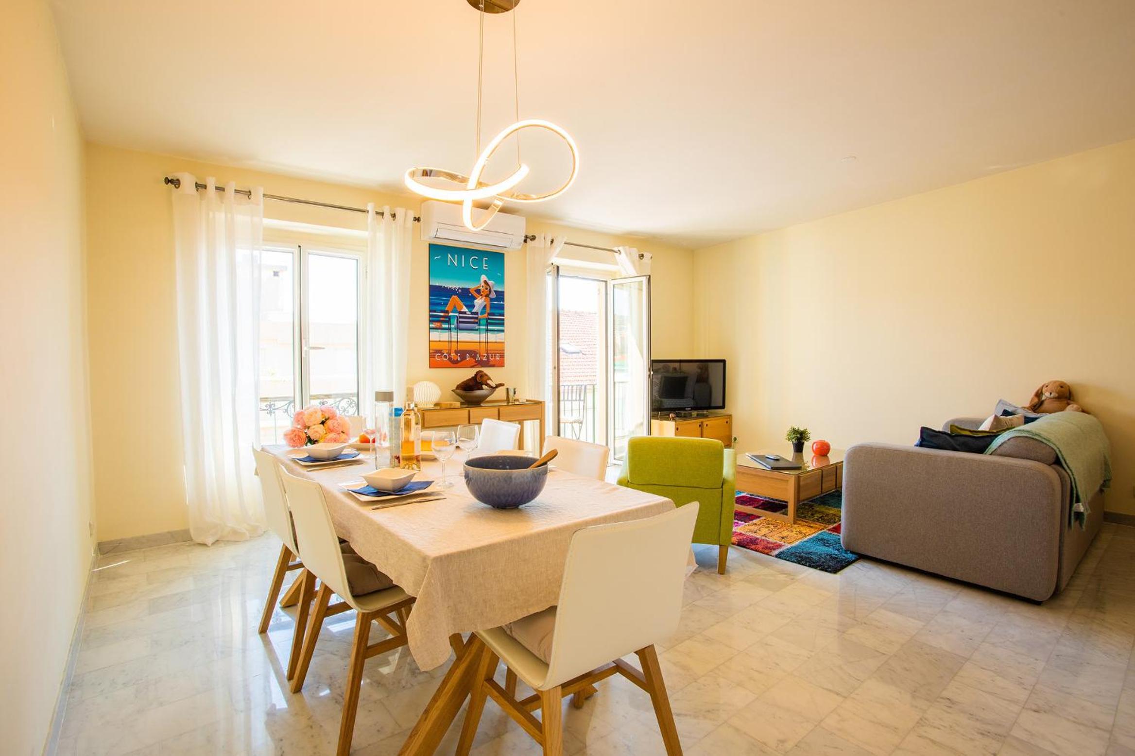 LE FOCH AP4244 By Riviera Holiday Homes photo 1