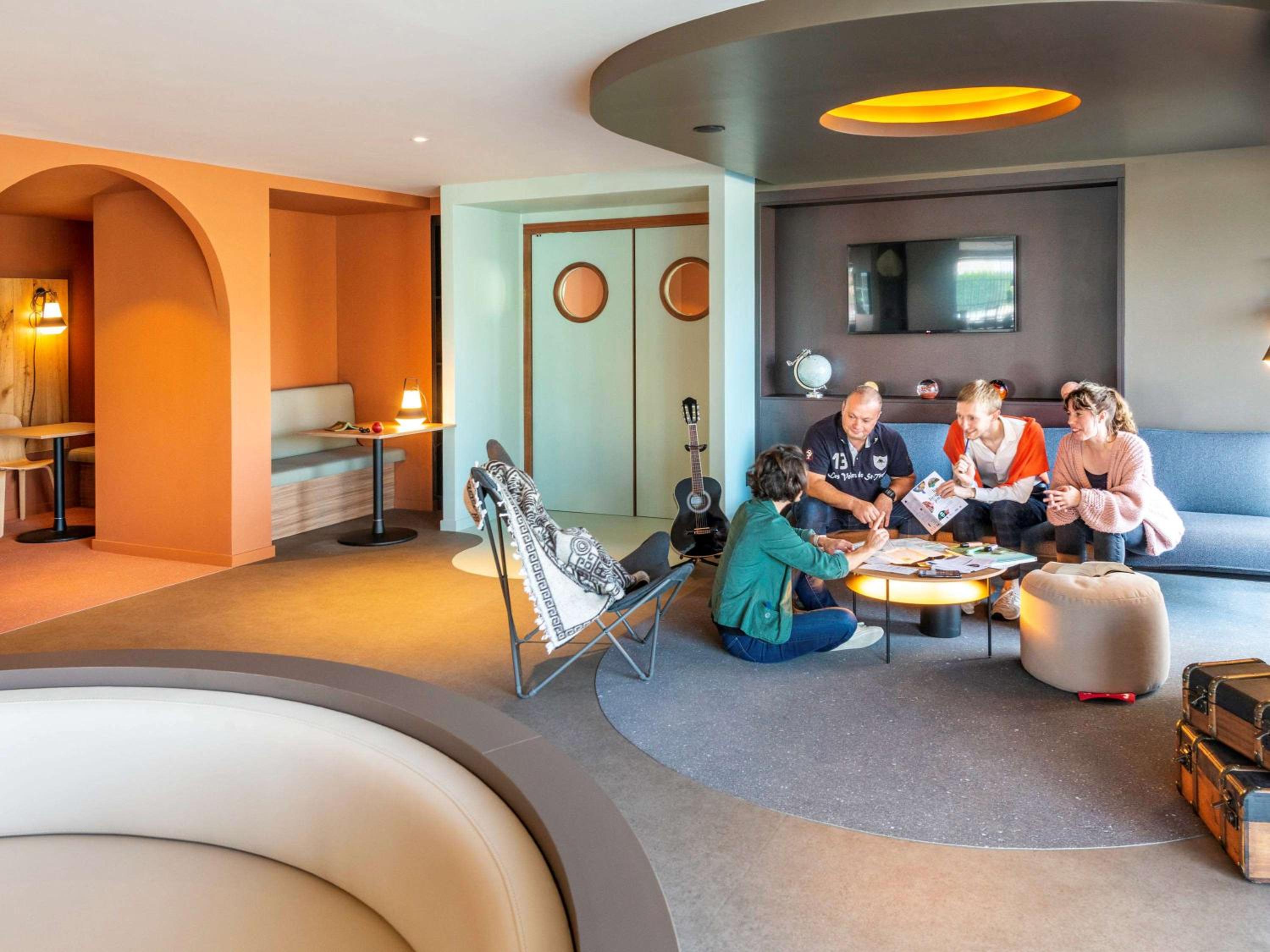 Saint-Etienne-du-Rouvray Vacations - IBIS STYLES Rouen Parc Expos Zenith - Property Image 1