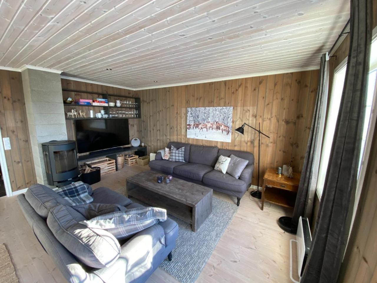Endely - ski inn / ut view 3