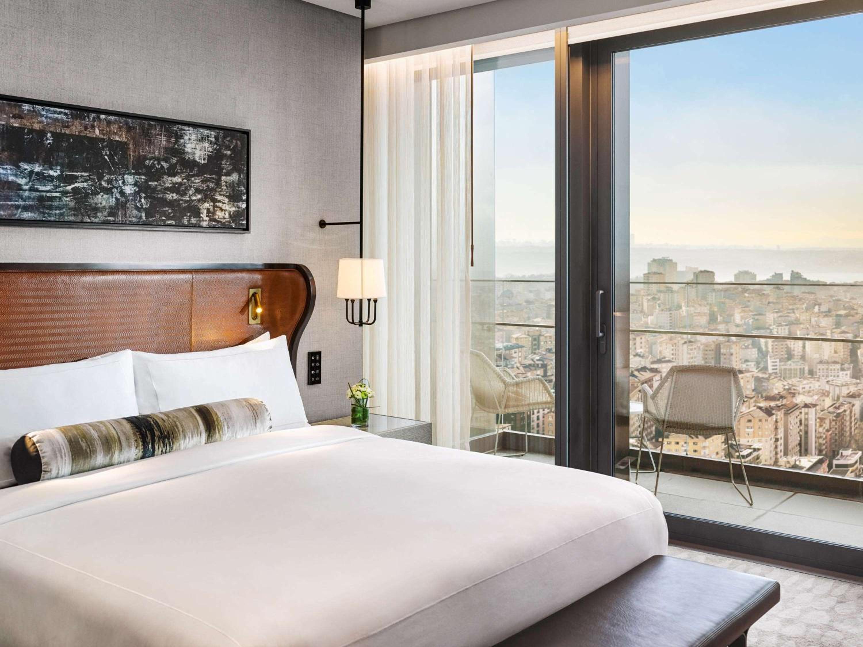 Fairmont Quasar İstanbul Otel - Image 6