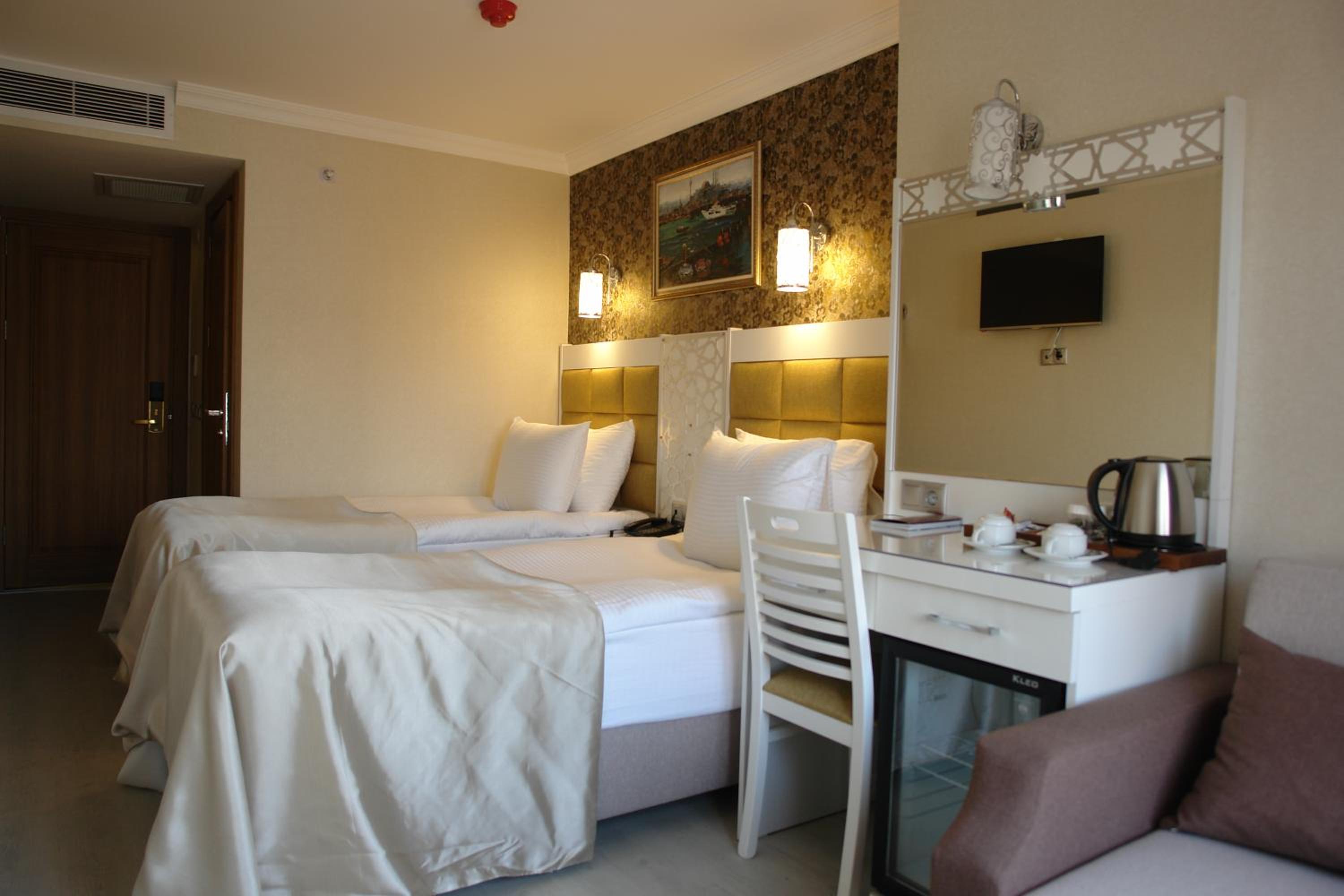 Istanbul River Hotel - Image 18