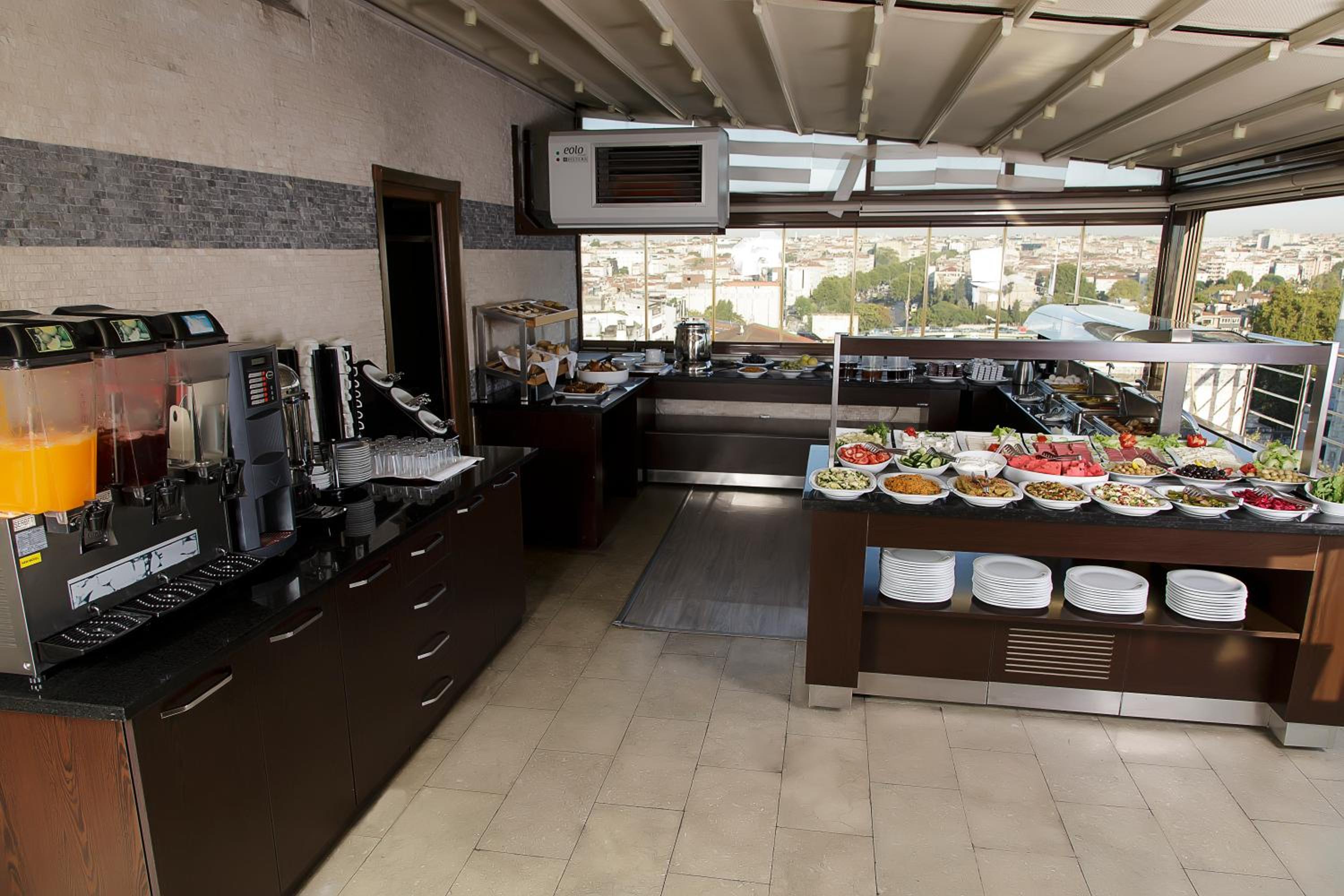 Istanbul River Hotel - Image 38