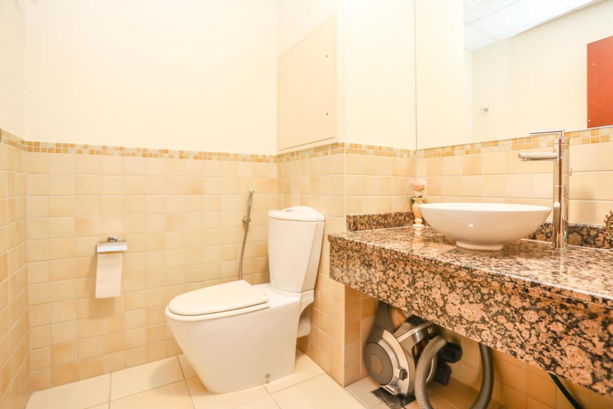 JBR, 2-bedroom, next to beach, full marina view
