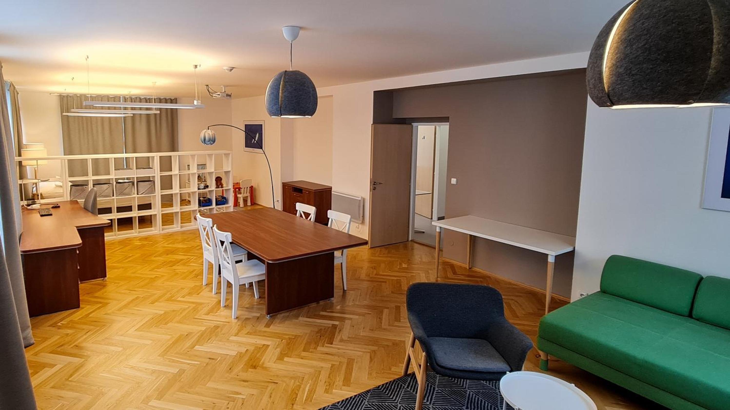 Veleslavin Apartments