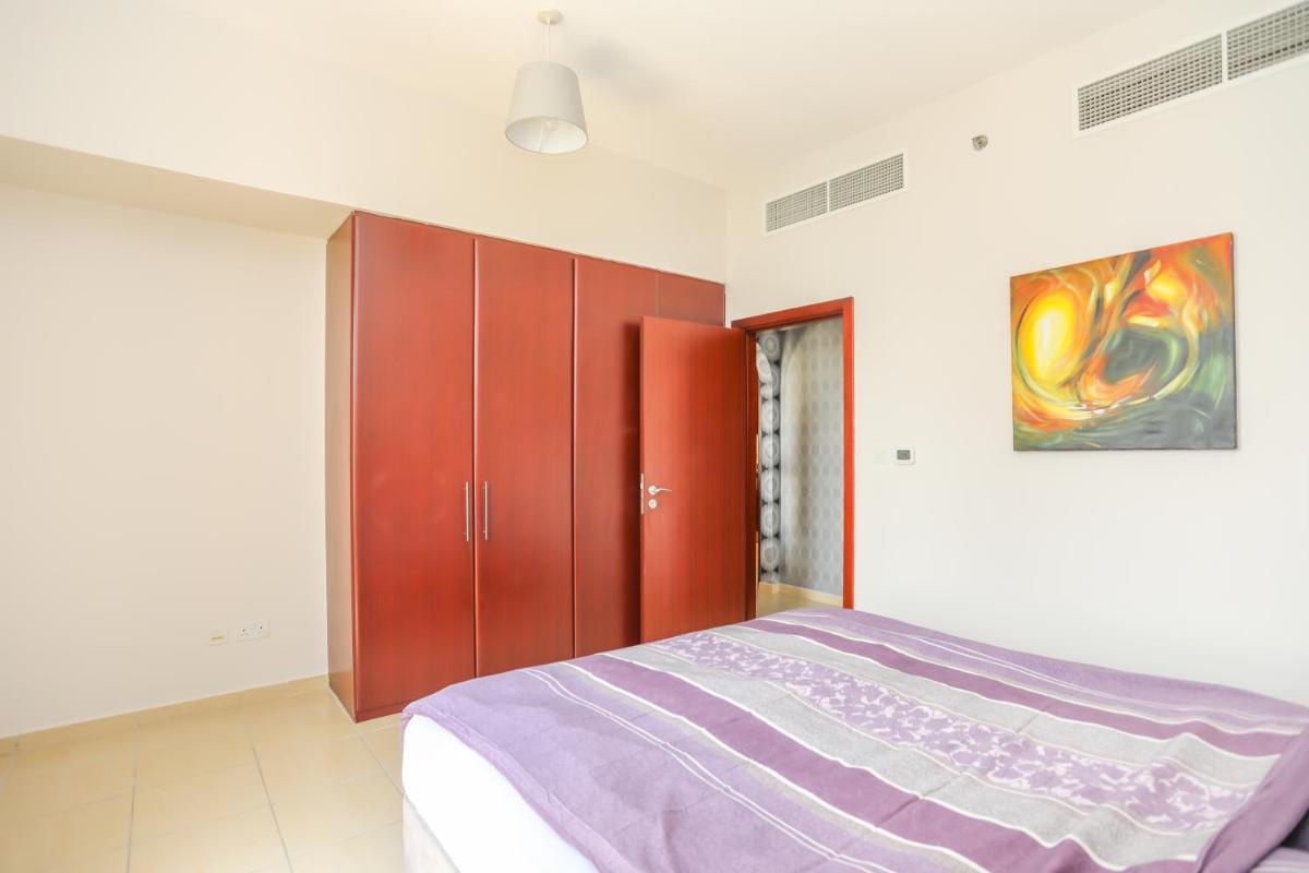 JBR, 2-bedroom, next to beach, full marina view