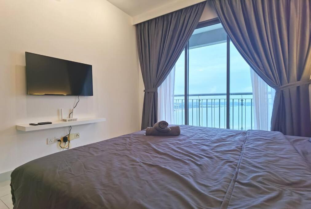 Teega Suites Puteri Harbour #Seaview Unit - Image 3