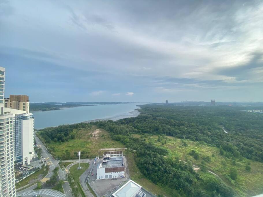 Teega Suites Puteri Harbour #Seaview Unit