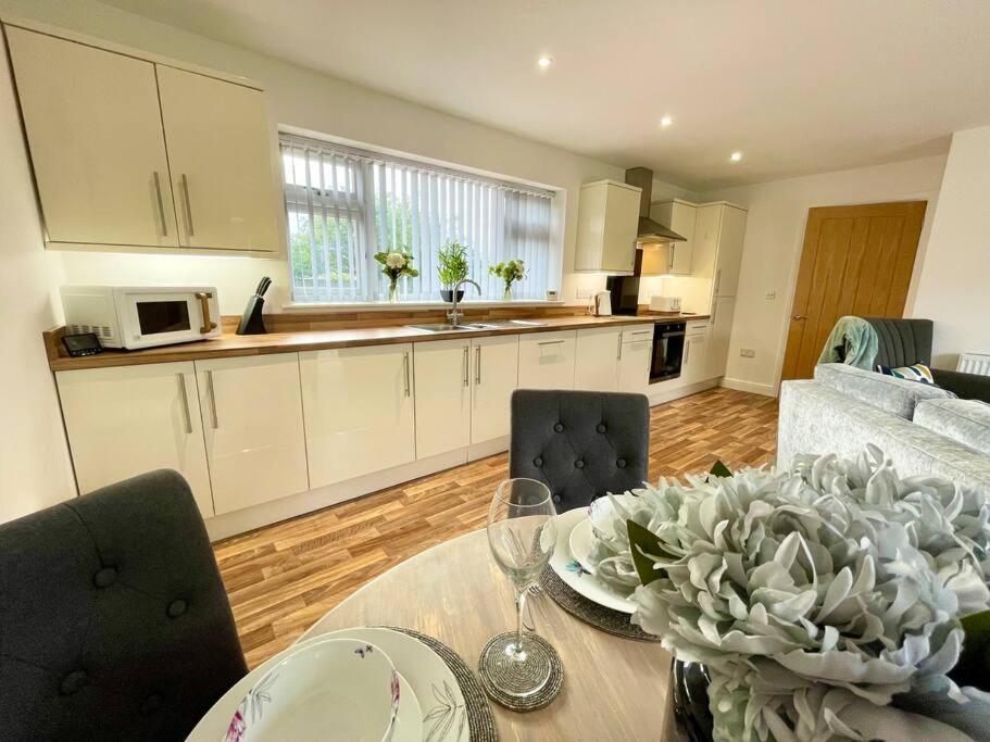 Stylish Boutique Bungalow view 2