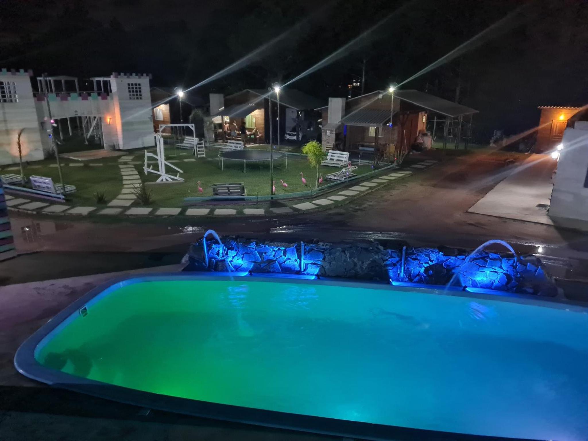 Cabañas con Piscina CLIMATIZADA