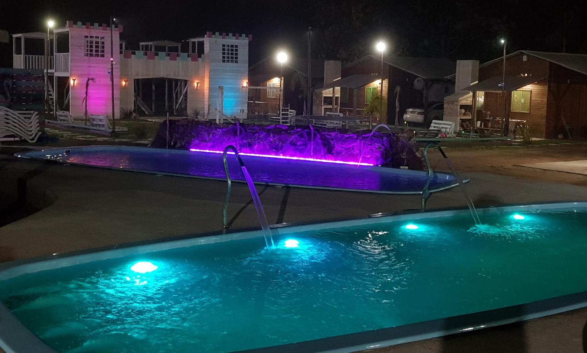 Cabañas con Piscina CLIMATIZADA