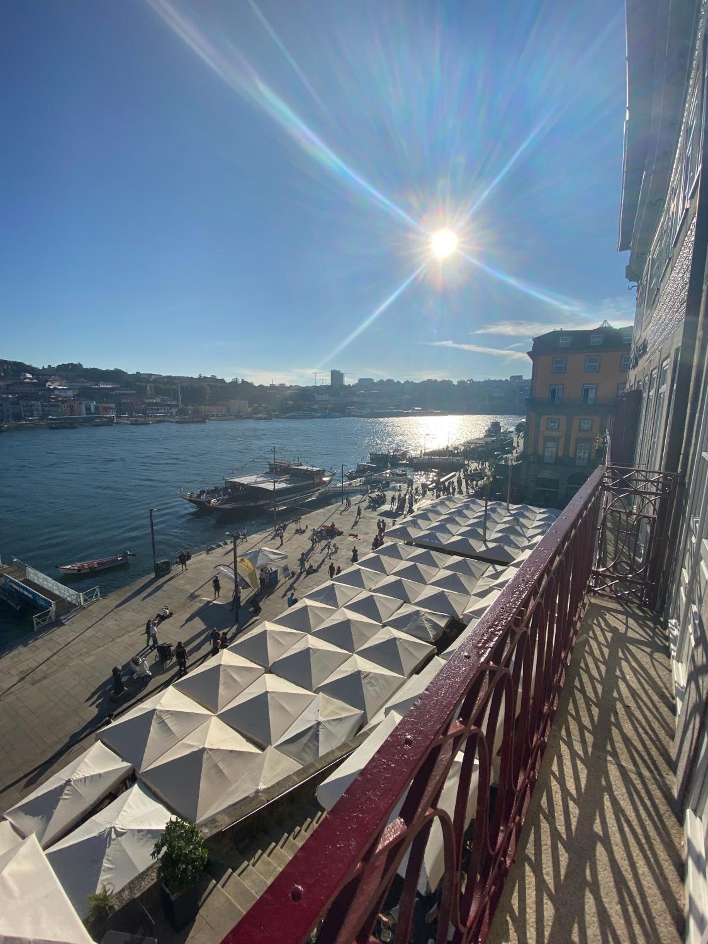 Hotel Porto River - Image 1