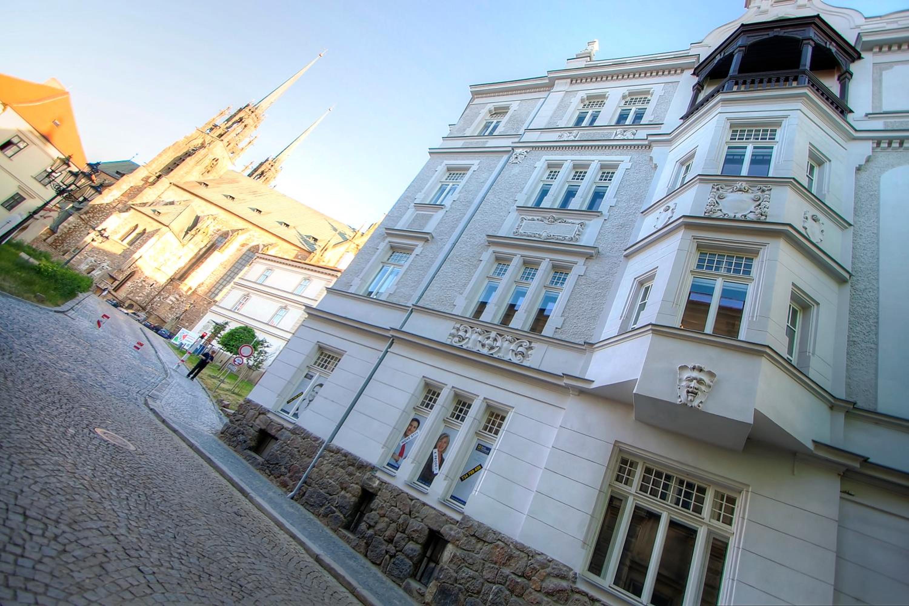Bishop Apartments