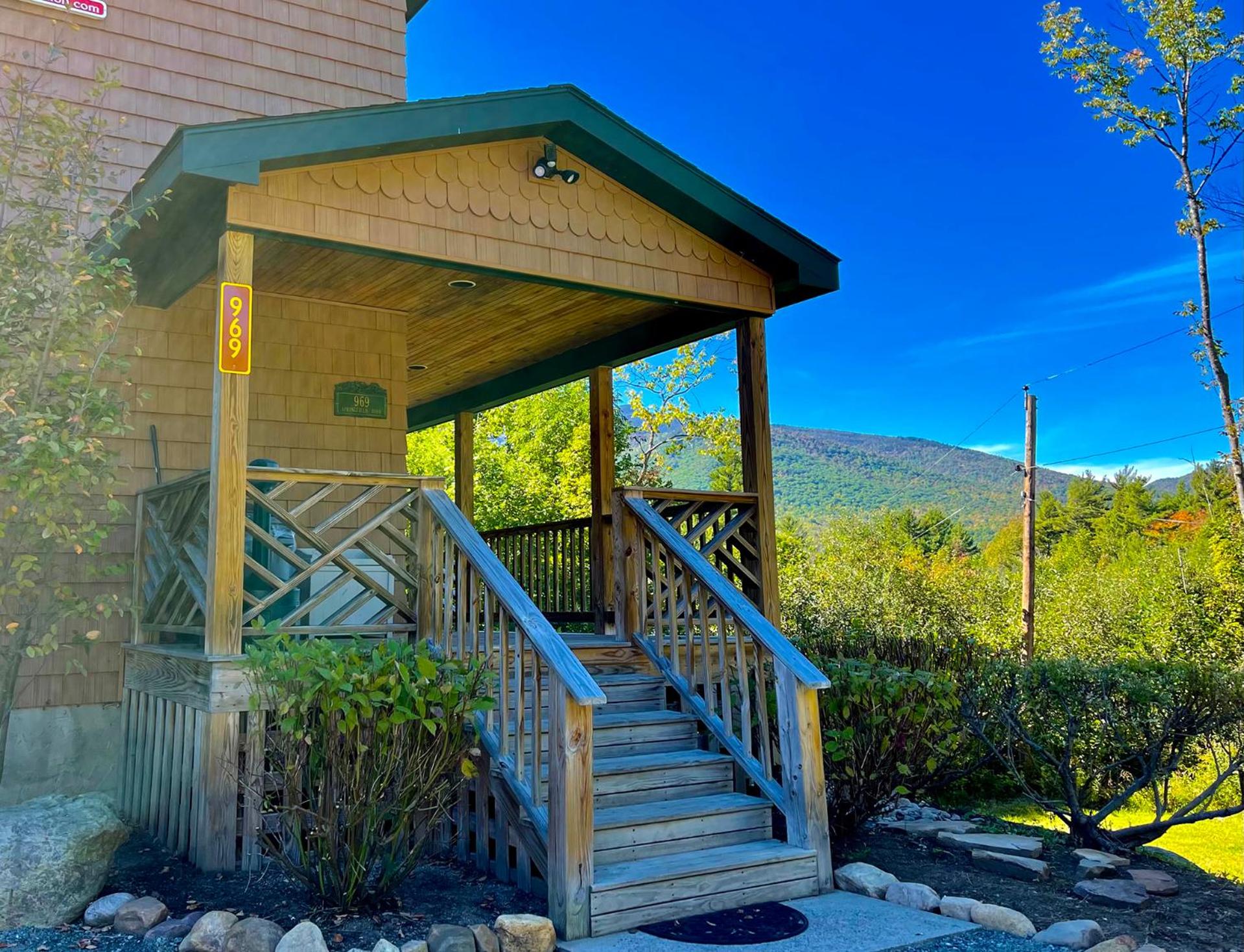 Marble Mountain Chalet view 5