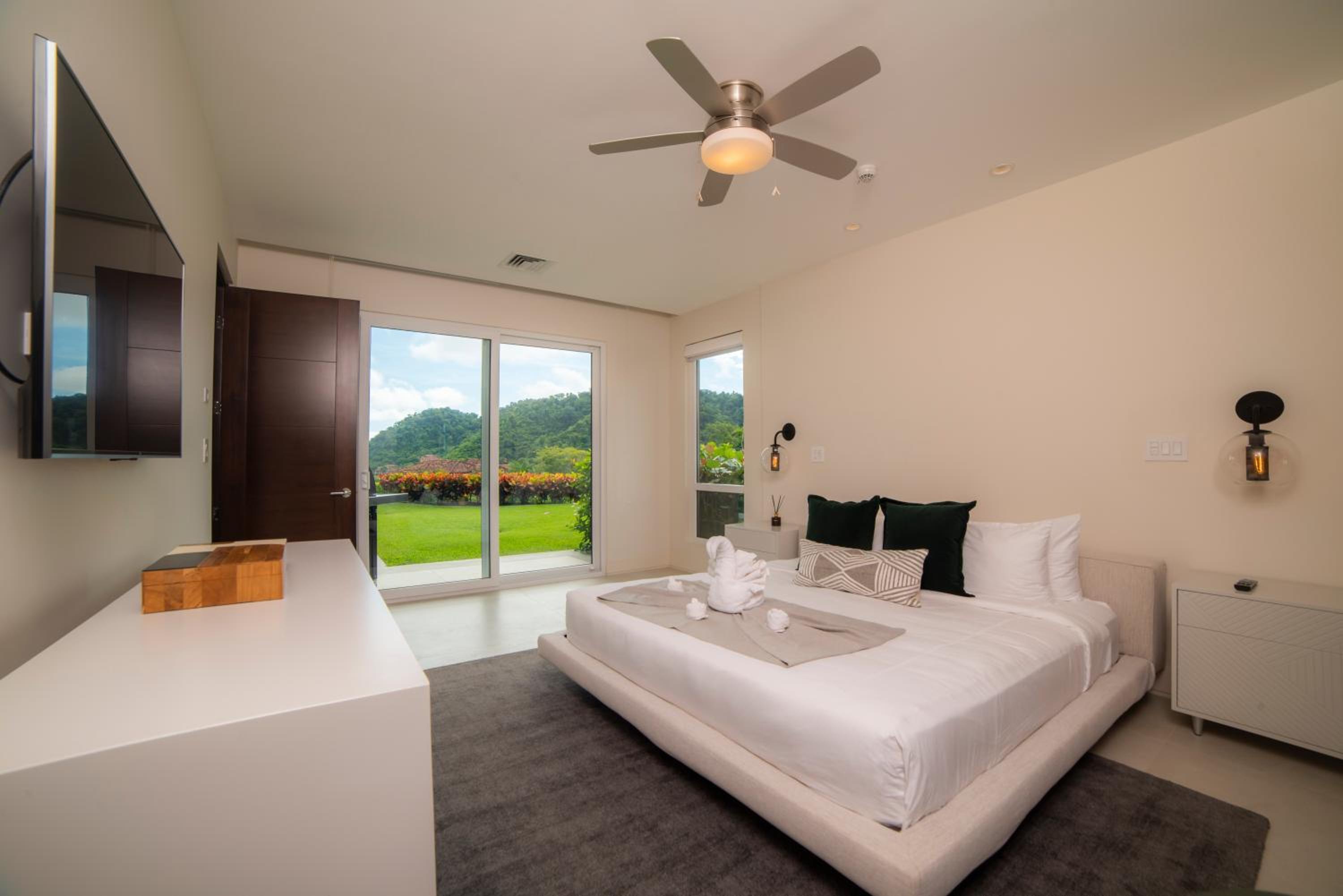 Montecielo 3E 3bdrs ocean view in Los Suenos