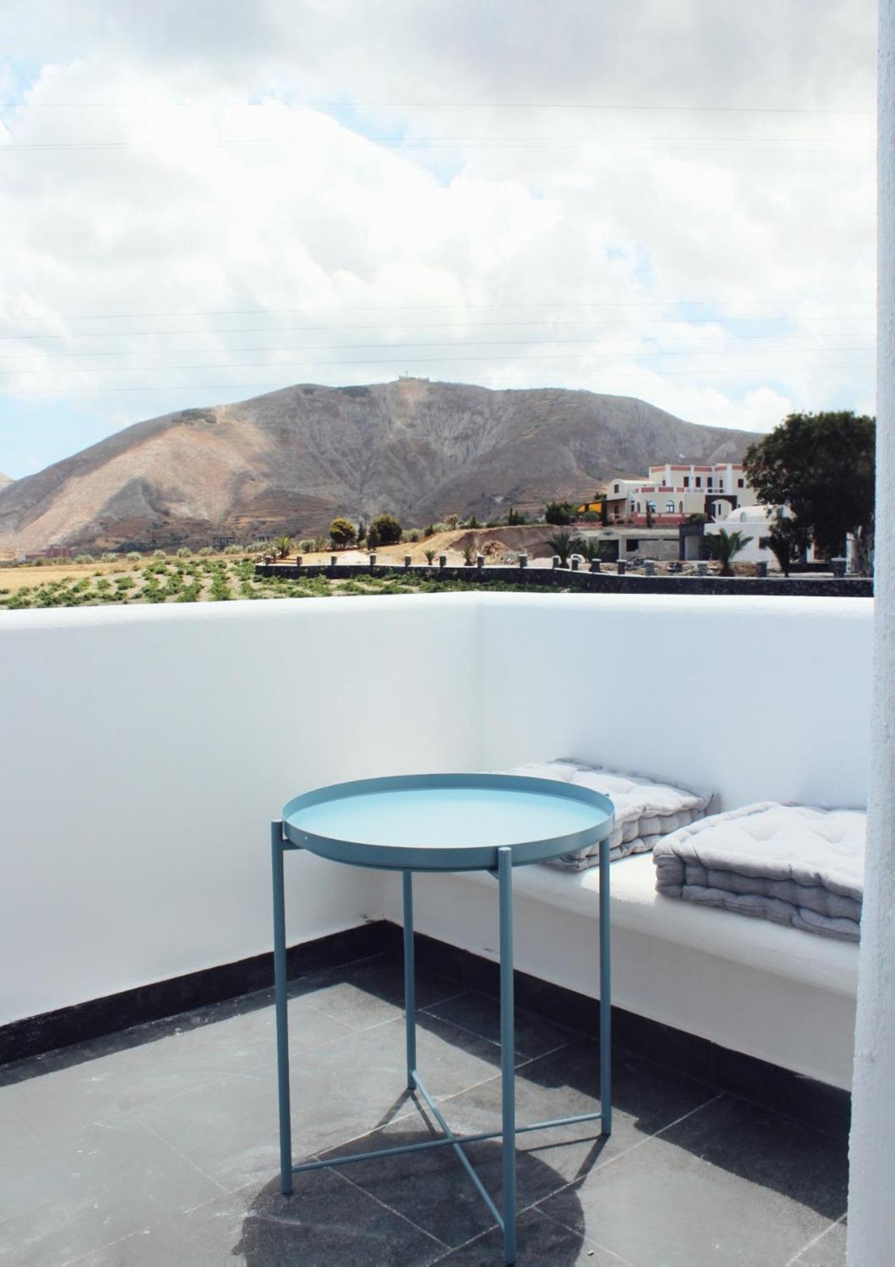 Aeron Suites