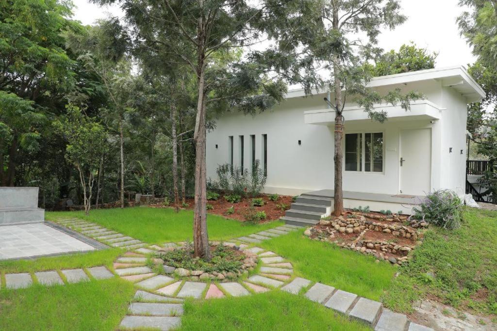 Blue Valley Estate-Mountain View Villa view 3
