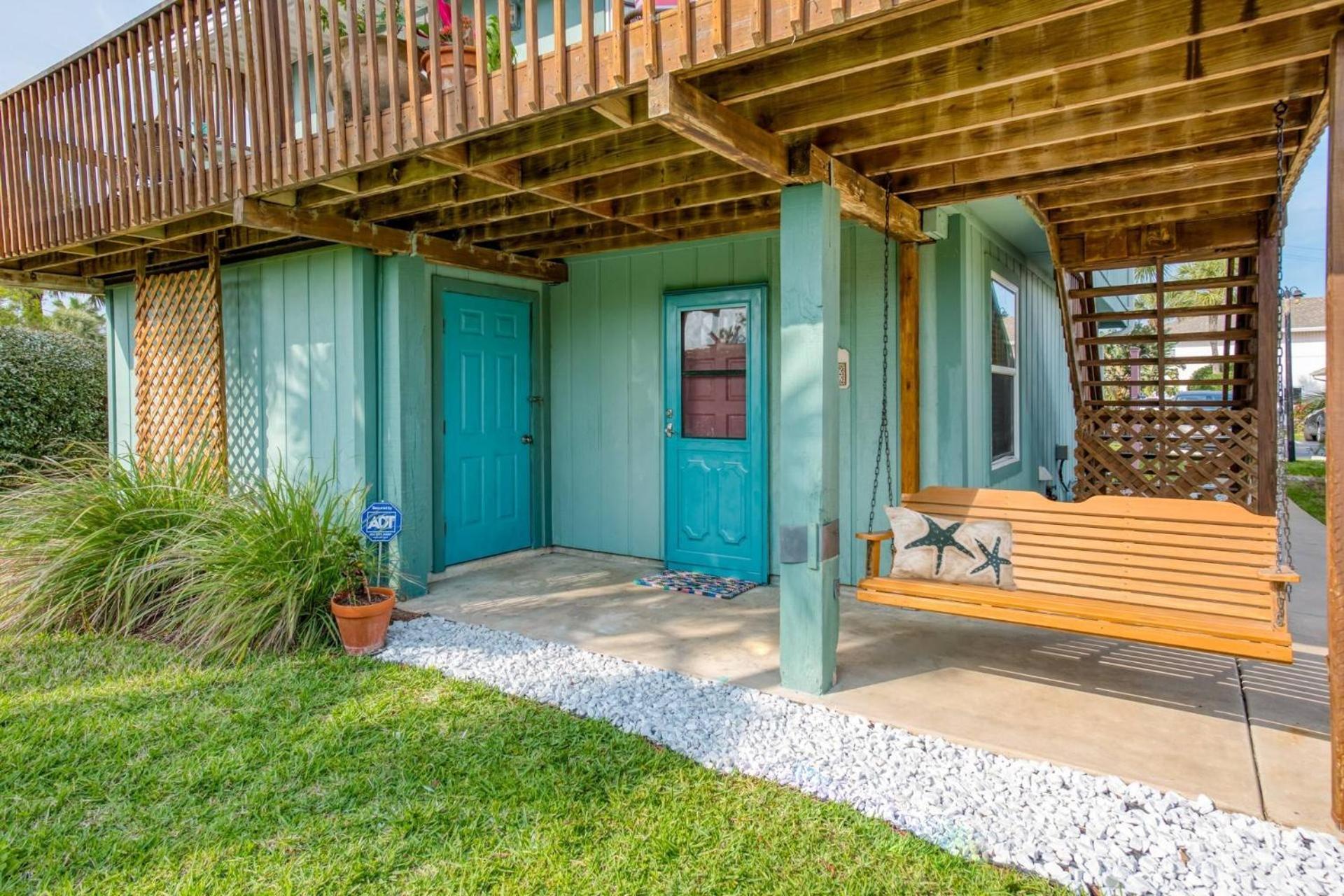 Seashell House view 4