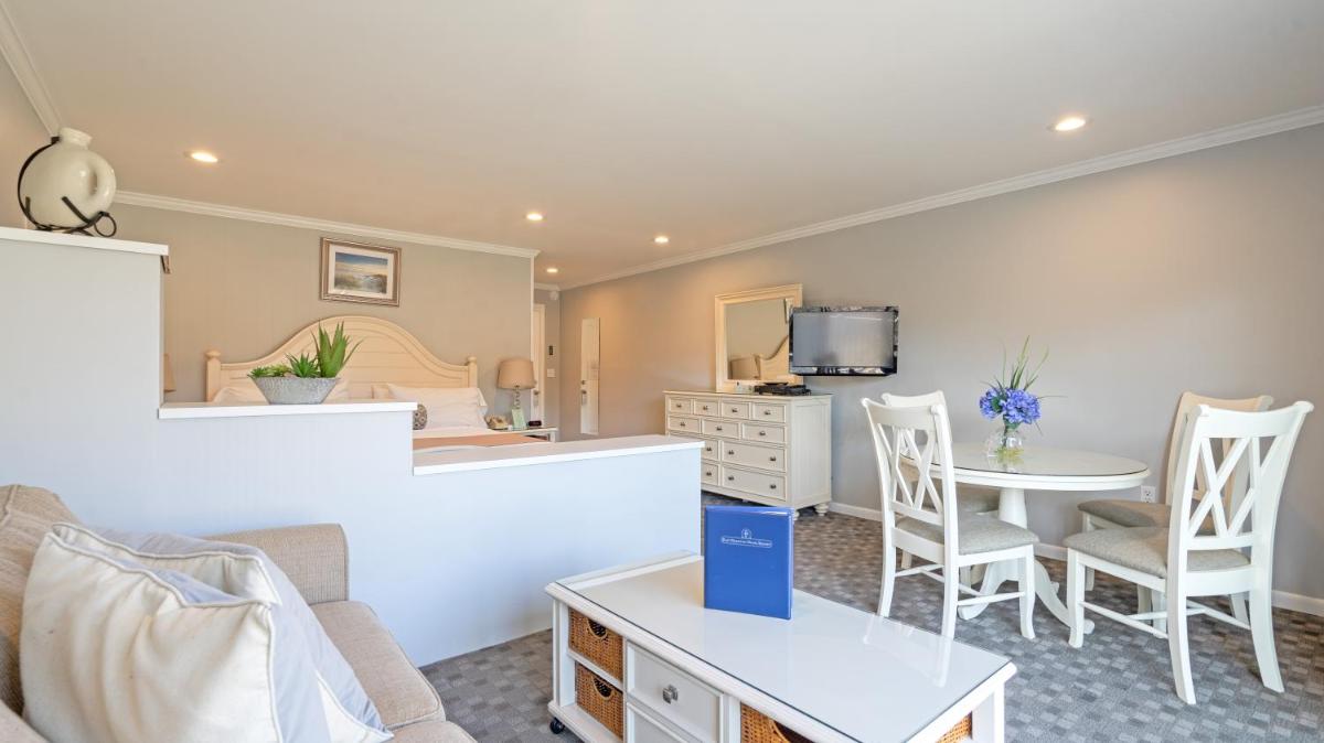 East Hampton House Resort 66