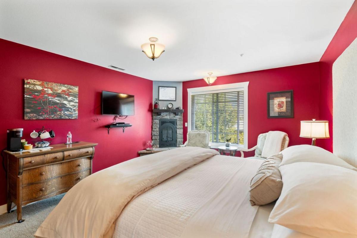 Granite Hills Inn