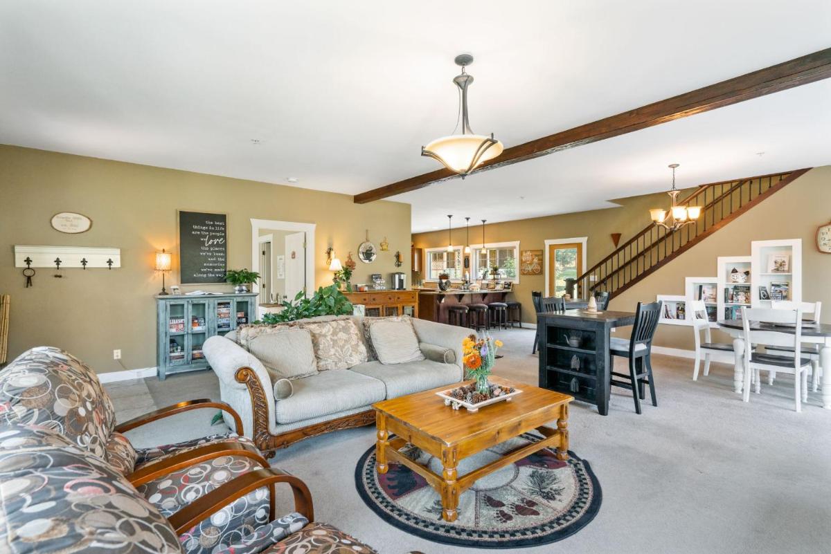 Granite Hills Inn