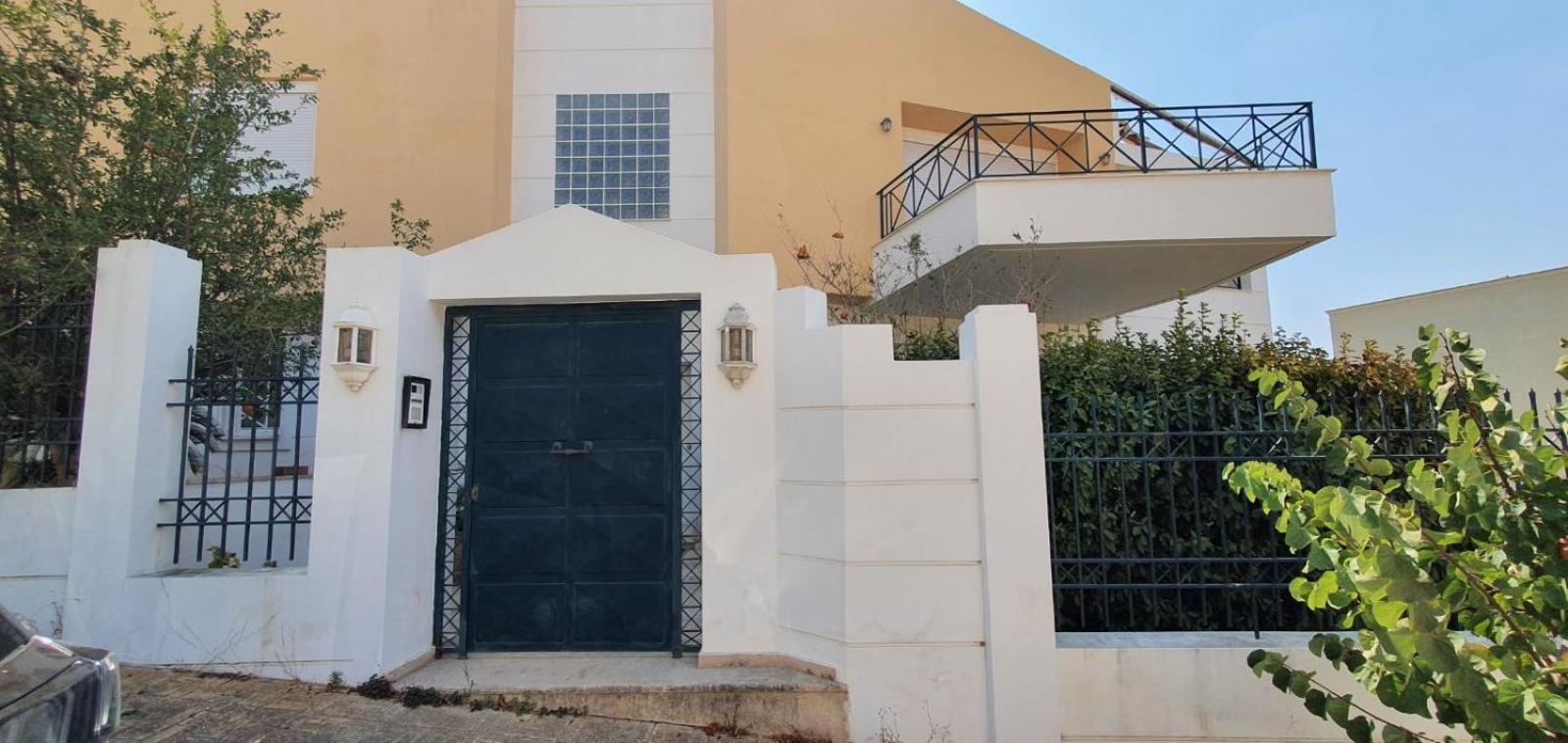 Athenian Luxury Villa in Glyfada