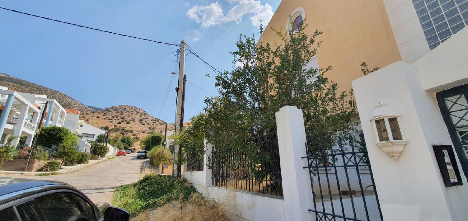 Hotel Athenian Luxury Villa in Glyfada - Image 1