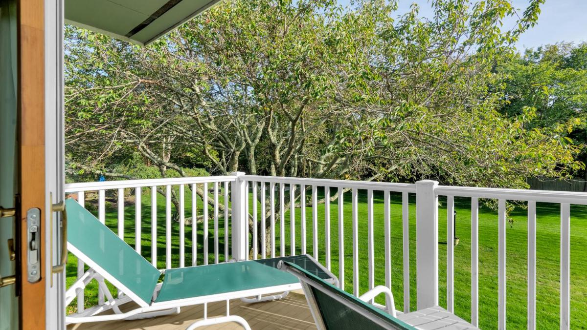 East Hampton House Resort 176
