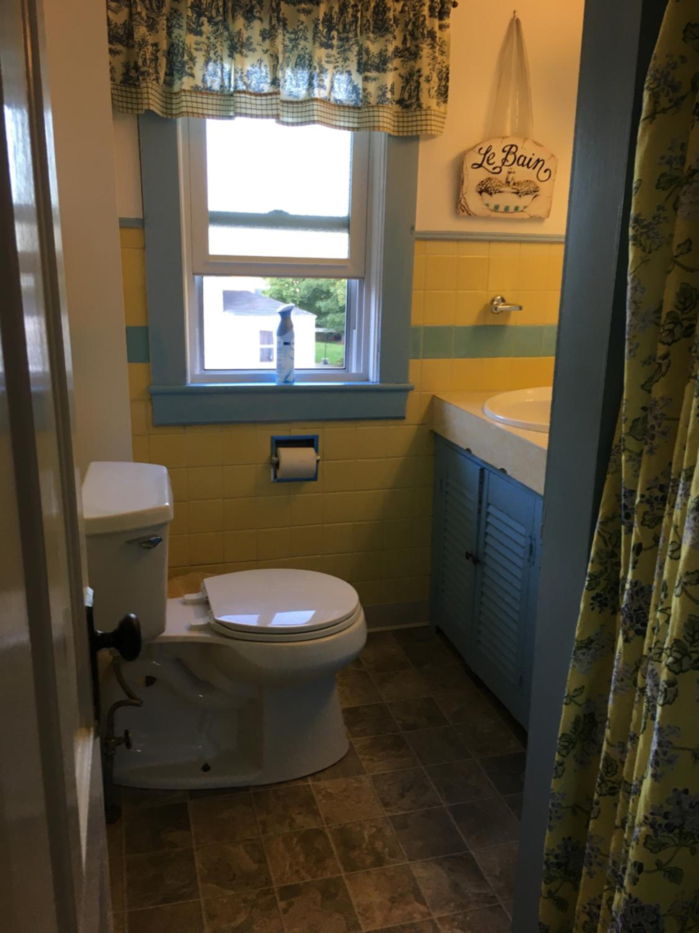 Claddagh Motel & Suites