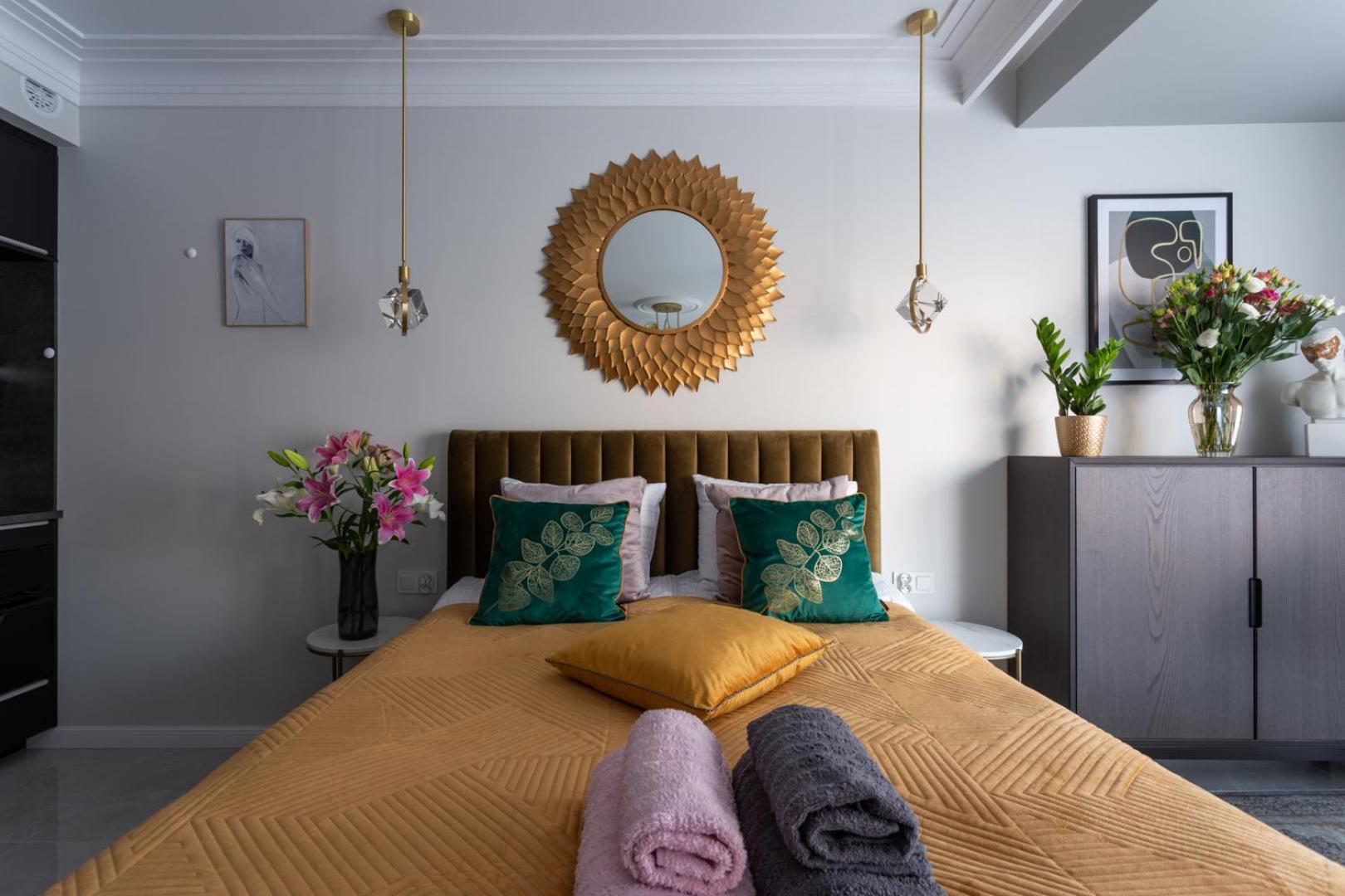 Golden Prince Apartment, so close to Rynek! Free parking included. view 5